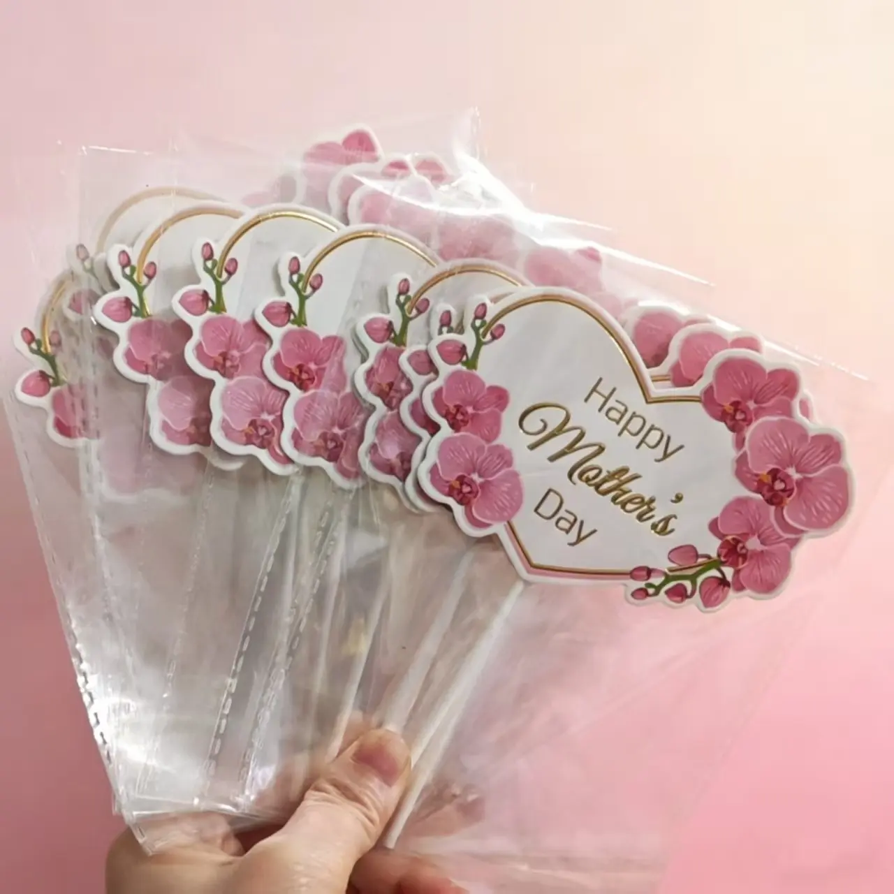 Mother's Day Flower Toppers, 12pcs Featherless Paper Decorations, Heart & Rose Design, Ideal for Mini Bouquets, No Power Required