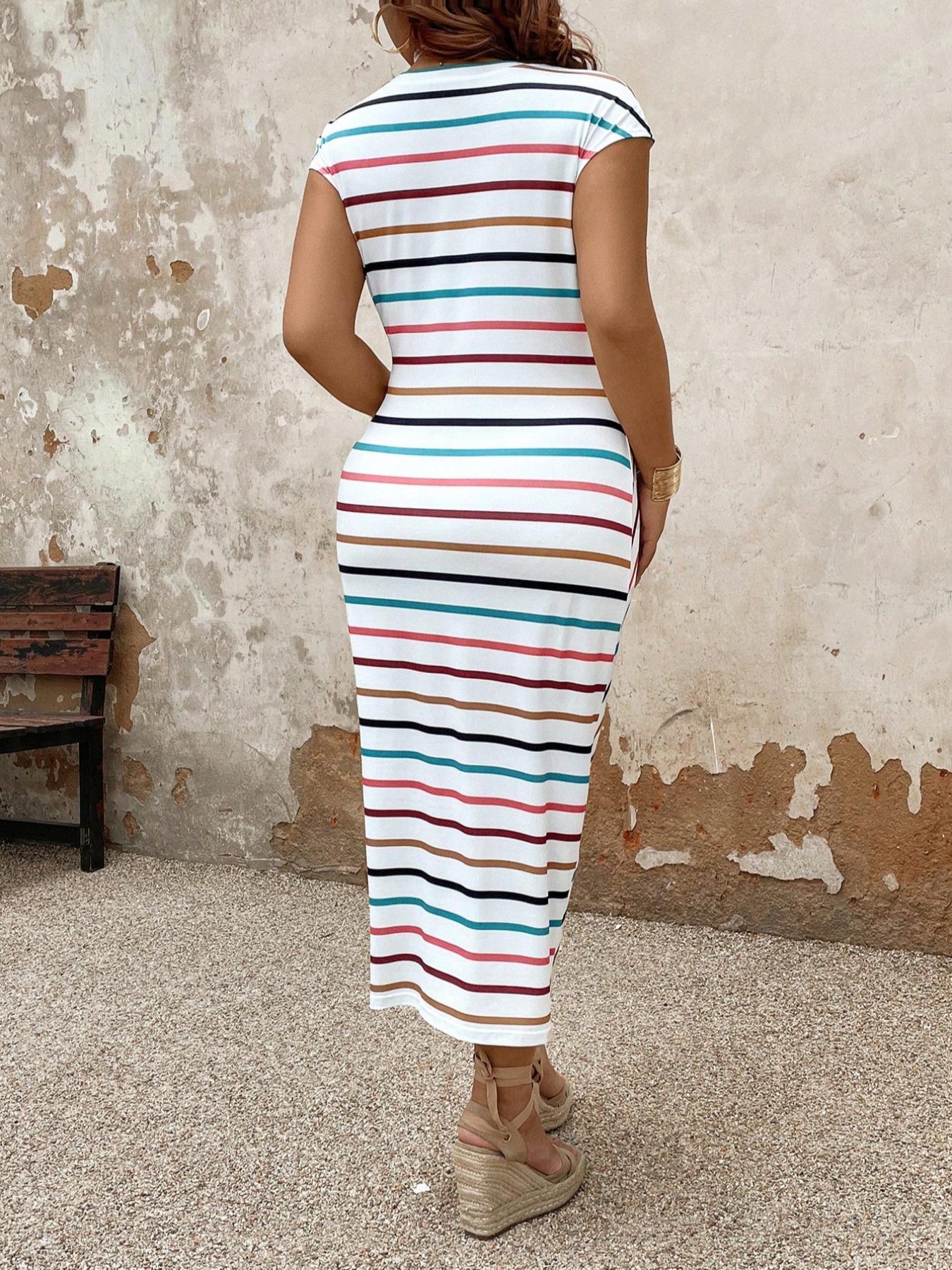 [Plus Size] Striped Print Fashion Fit Dress, Casual Round Neck Summer Everyday Dress for Daily Wear, Women's Plus Clothing for All Seasons