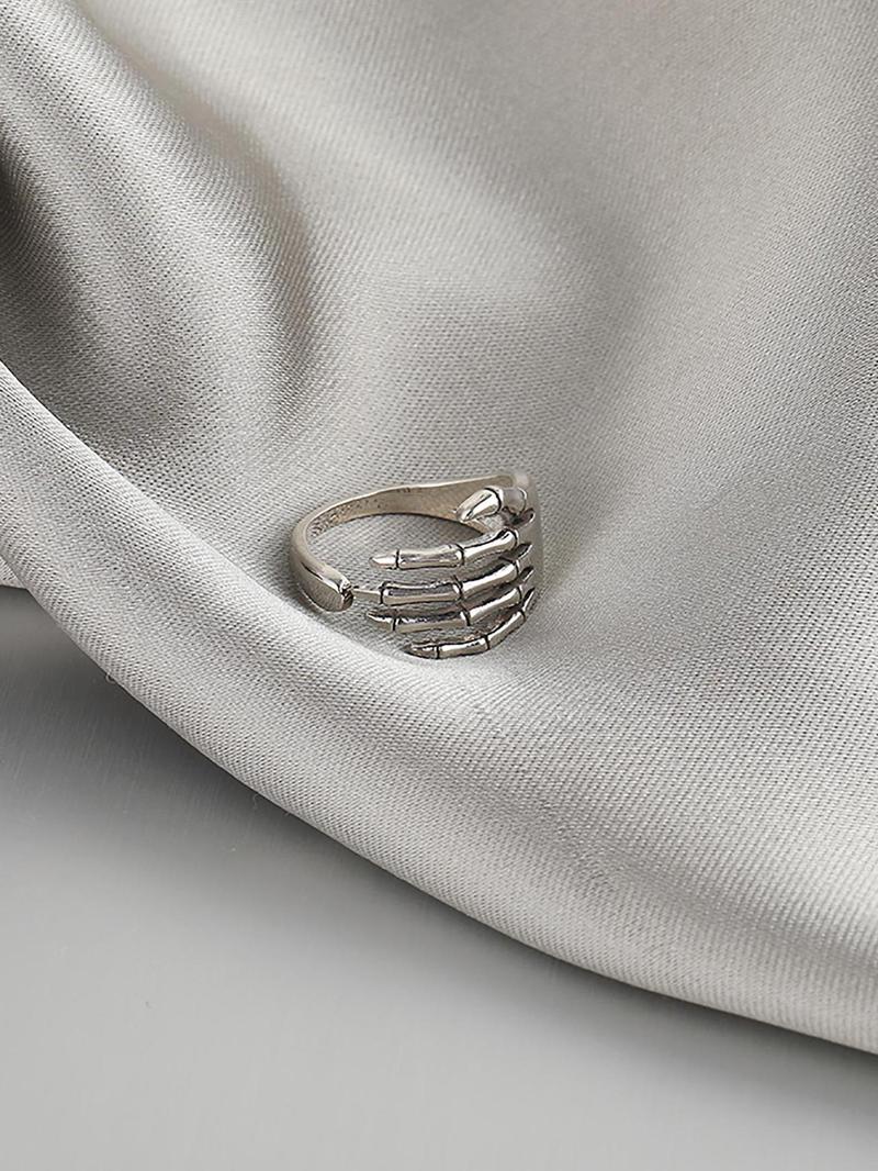 1 Piece Women's Trendy Plain Skull Hand Design Alloy Ring, Personalized Fashion Street Hip Hop Style Party Accessories 1 Piece Women's Trendy Plain Skull Hand Design Alloy Ring, Personalized Fashion Street Hip Hop Style Party Accessories