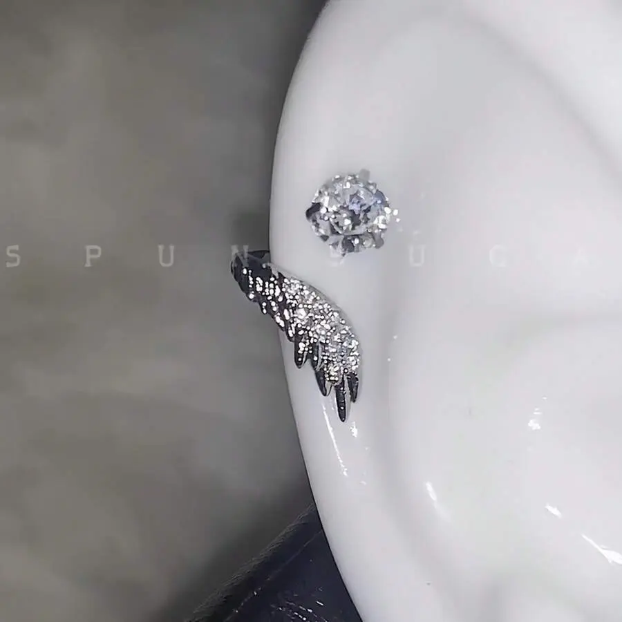 Unisex Angel Wings Costume Earrings - Shiny Wing-Shaped Stud & Back Design, Fashionable Earrings for Decorative Use, Secure Fit, Comfortable Durable, Suitable for Daily Wear & Parties, Stylish Jewelry Gift, Angel Wings Earrings