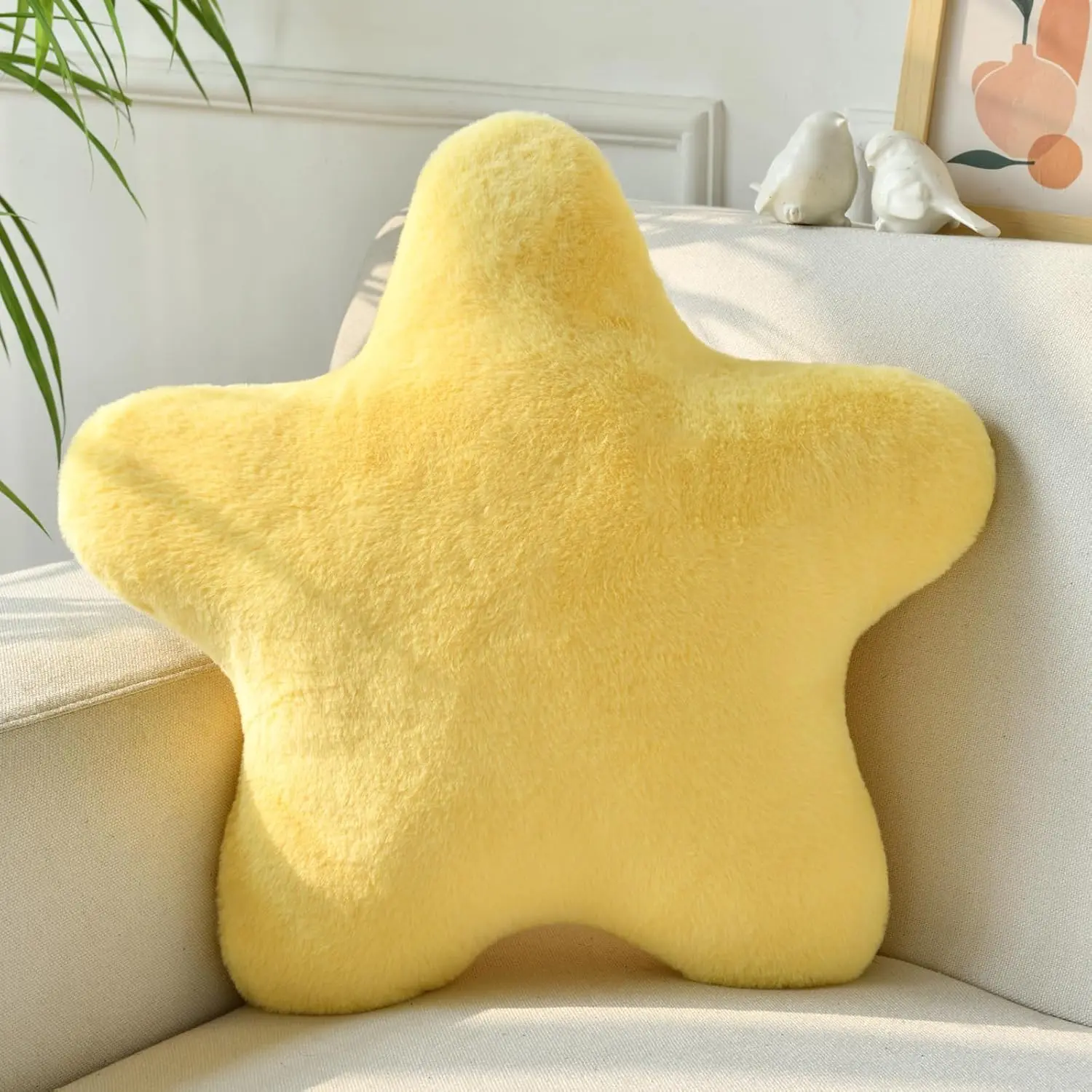 Star Pillow, Decorative Throw Pillows for Bed Couch, 15" Star Pillow Plush Room Decor Pillow with Soft Faux Fur for Sofa Bedroom Living Room