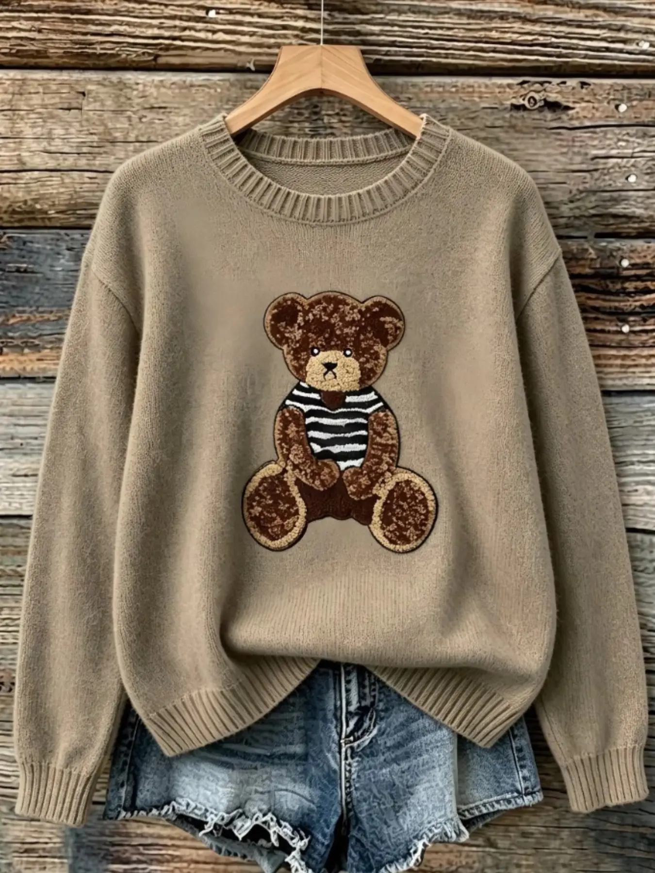 Plus Size Women's Cartoon Bear Knit Sweater, Casual Long Sleeve Round Neck, Loose Fit, Perfect for Fall Winter, Ideal for Everyday Parties Travel Office Daily Wear