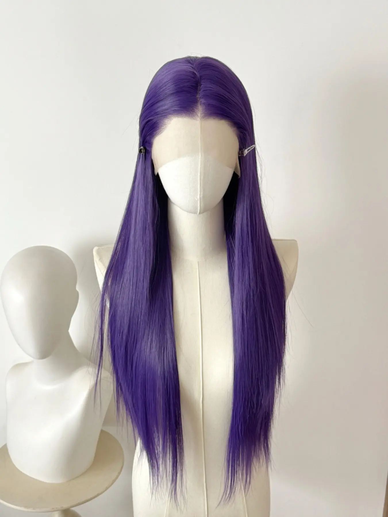 13*4 Lace Front Wig for Women, 26 Inches Long Straight Deep Purple Synthetic Lace Wig, Synthetic Smooth Wig, Heat Resistant No Bangs Cosplay Wig