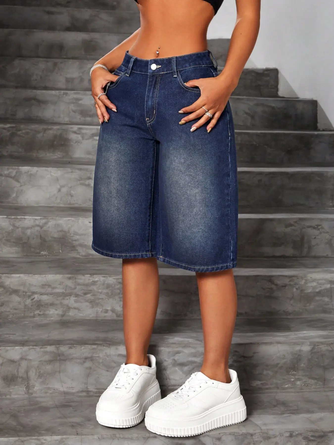Women's Vintage Washed Deep Blue Loose Knee-Length Denim Jean Bermuda Shorts, Classic Five-Pocket Design, Perfect for Daily Wear and Sports