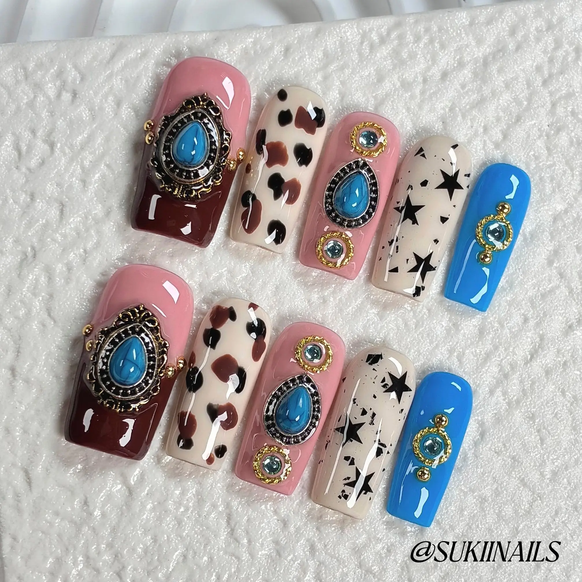 Western Cowboy Turquoise Press On Nails, Acrylic Nails, Long Square, 10pcs Handmade color block nails with cow print spots, black star prints & vintage gold frame turquoise charms, reusable fake nails for theme parties, street content shoots