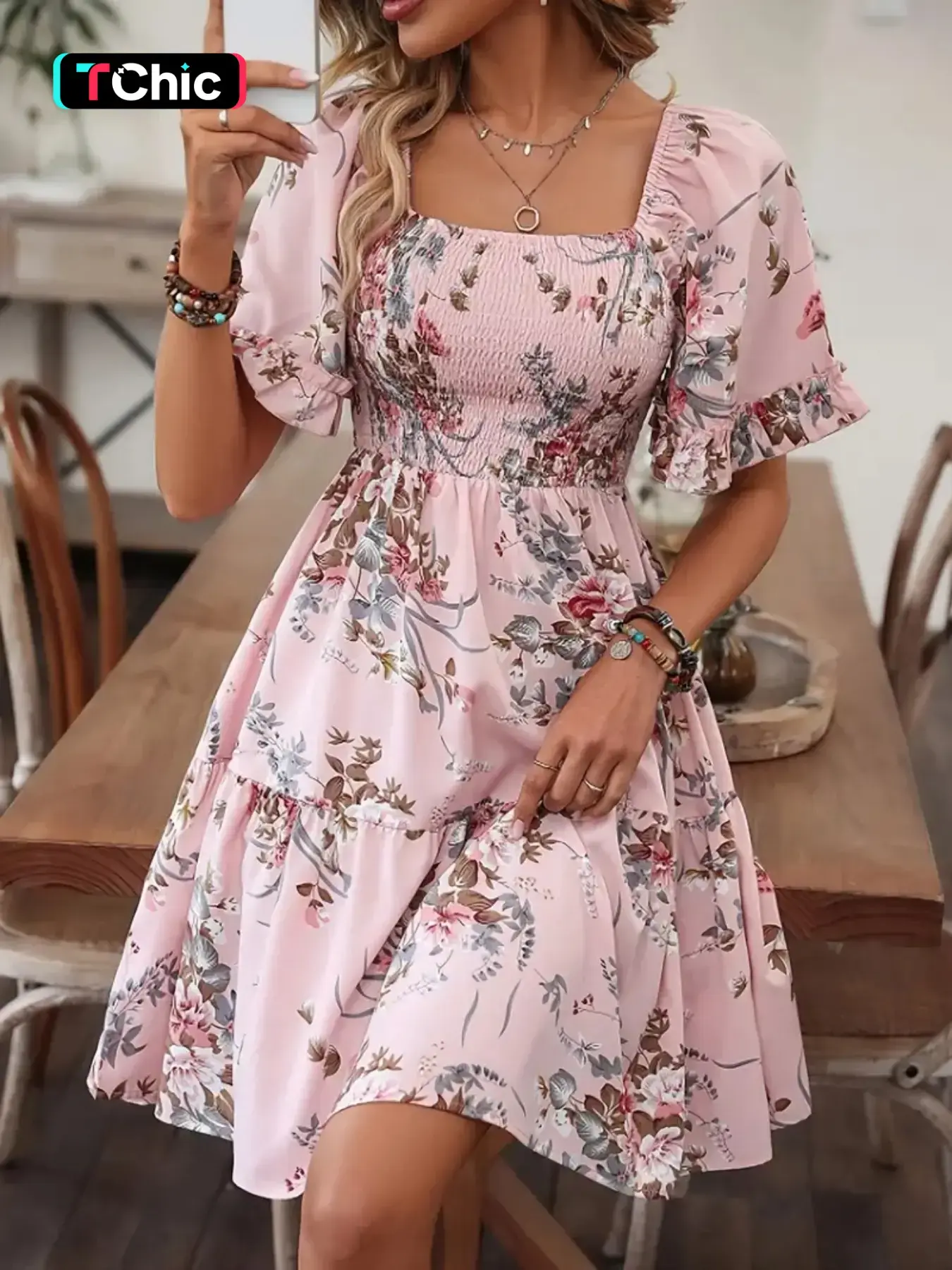Women's Floral Print Woven Ruffle Hem Shirred Slim A Line Dress, Casual  Boho Bohemian Romantic Flounce Sleeve Square Neck Short Dress for Beach Vacation, Ladies Summer Clothes, Boho Summer Dresses