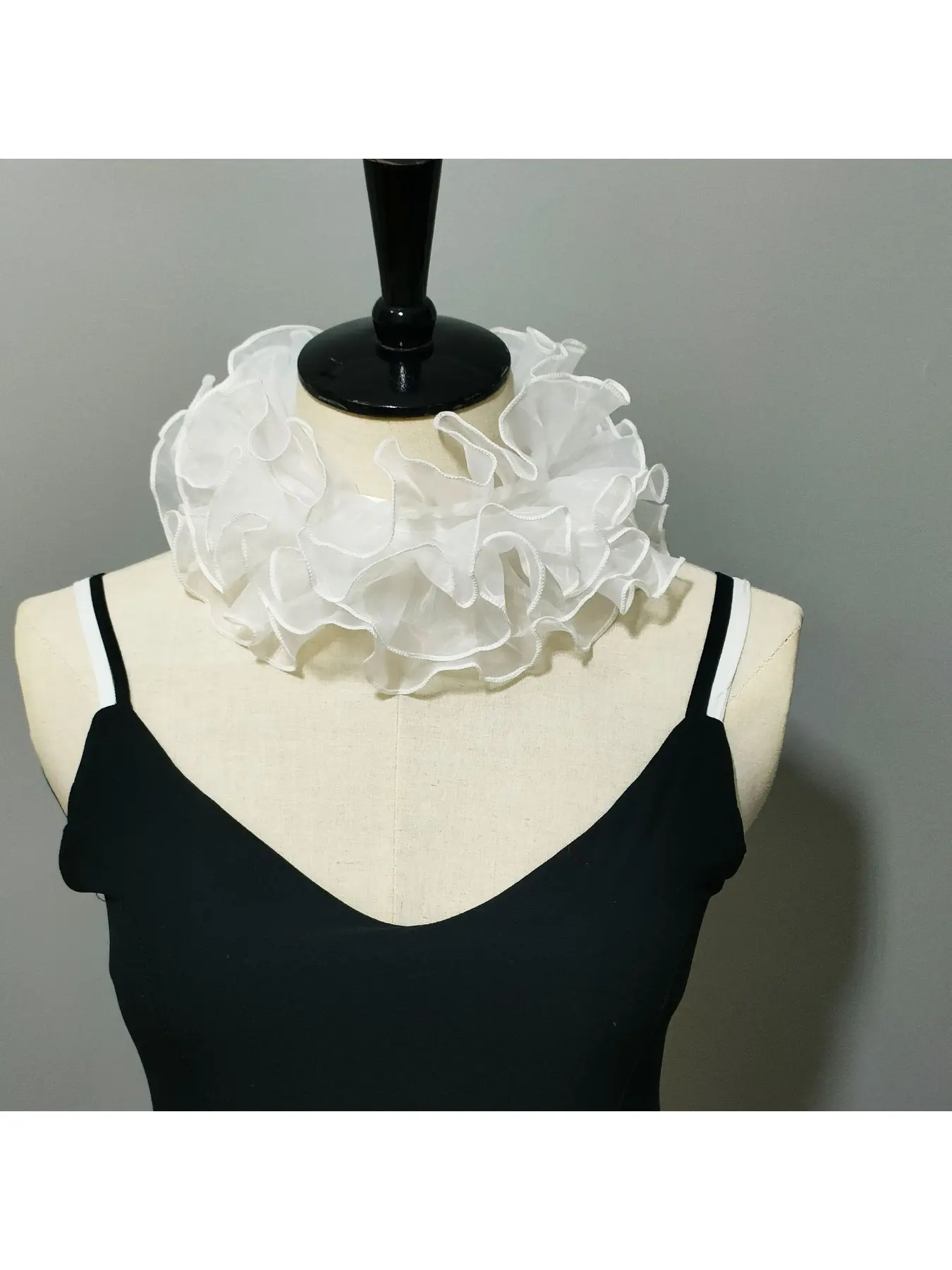 Stage photoshoot, organza, fake collar, small ruff collar, fungus collar Stage photoshoot, organza, fake collar, small ruff collar, fungus collar
