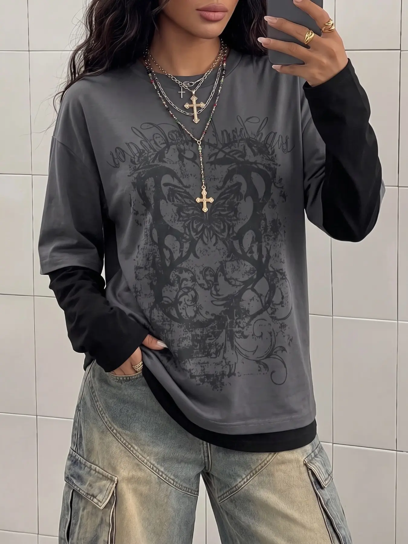 2026 Hot Selling Women Gothic Butterfly Print Fake Two Piece Long Sleeve T Shirt, Crew Neck Contrast Color Patchwork Loose Fit Tee, Y2K Grunge Streetwear Top For Daily Hip Hop Club Party Spring Autumn Fashion Casual Matching Outfits