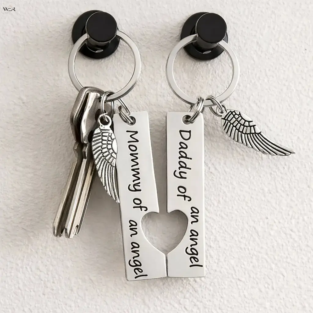 Mom & Dad of an Angel Matching Keychain Set Split Heart Stainless Steel Keyring Engraved Text Wing Charm Sympathy Memorial Gift Miscarriage Infant Loss Remembrance Jewelry