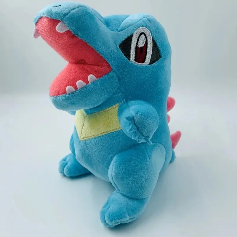 POKEMON Totodile Plush Doll Toy Cartoon Anime 22cm Small Sawing Crocodile Figure Doll Small Giant Crocodile Toys Totodile Dolls
