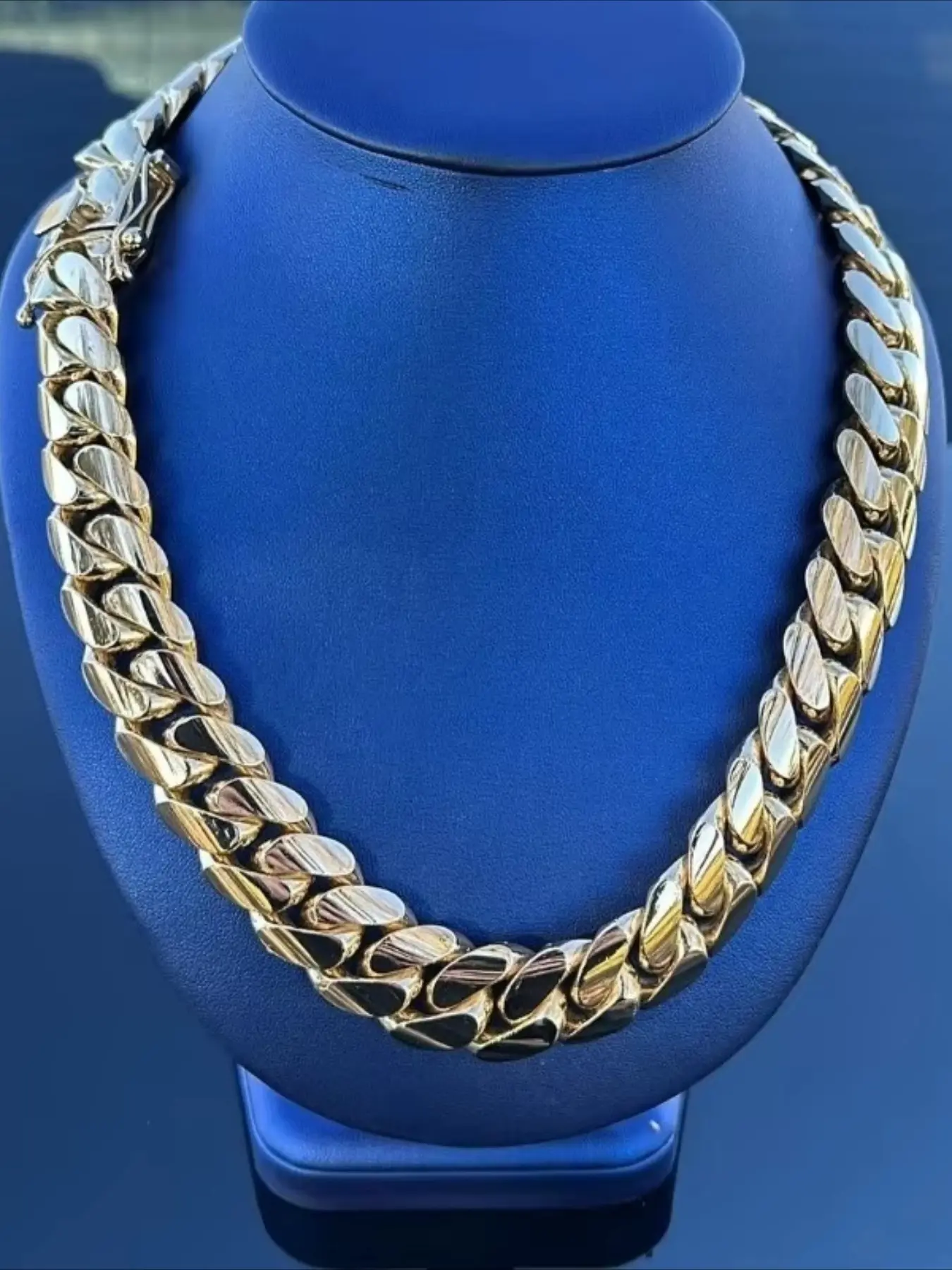 22mm gold-plated Cuban chain plain necklace, 22mm custom for rappers and men's hip-hop, bold heavy Miami Cuban chain, thick and substantial links, luxurious iced-out look, stylish men's statement piece, Chunky Chain Jewelry, Cuban Necklaces