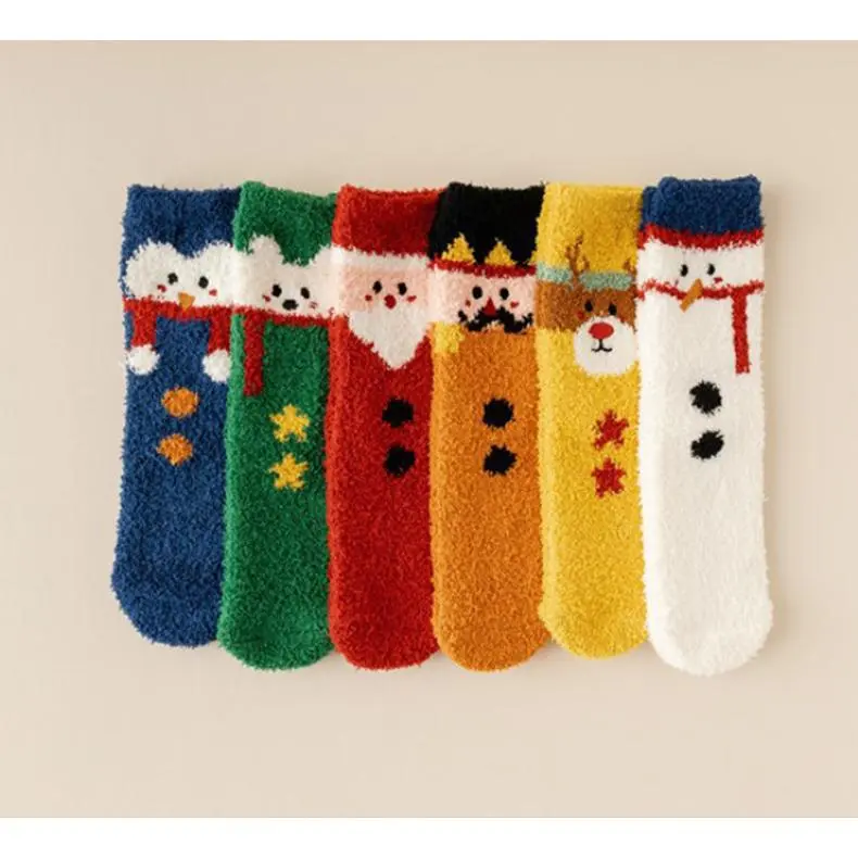 Coral Fleece Christmas Stockings, Mid-calf Plush Autumn/Winter Fleece-lined Home Cute Warm Sleep Socks, Christmas Gift