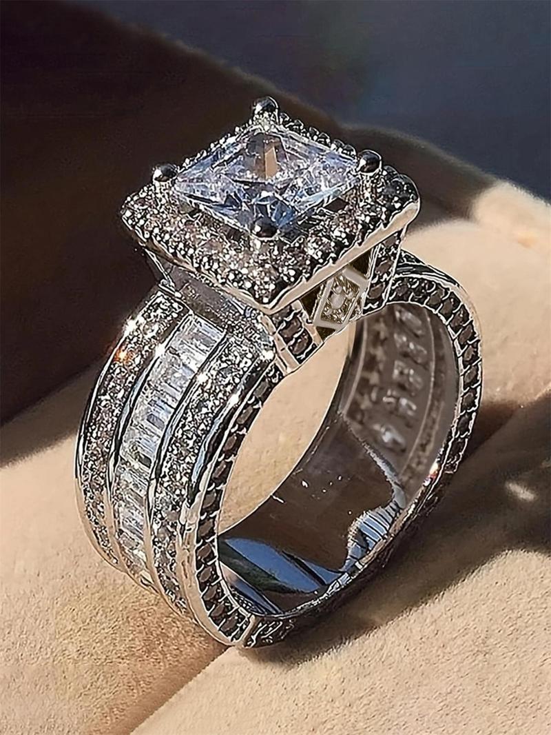 Elegant Rhinestone Decorated Geometric Design for Women, Exquisite Trendy Engagement & Wedding Ring, Chic Gorgeous Jewelry As Gift for Girlfriend, Cluster Stone Engagement Ring