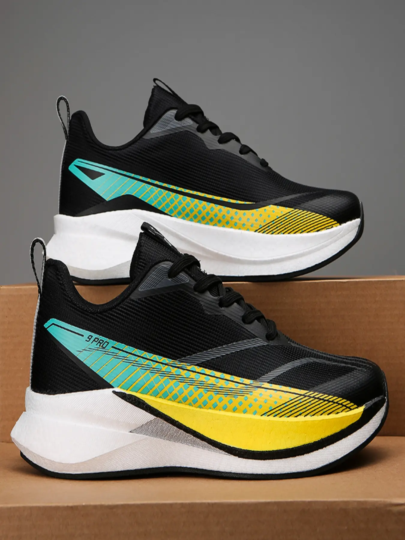 Unisex Soft Cushion Running Shoes, Breathable Mesh Versatile Couple Jogging Sneakers