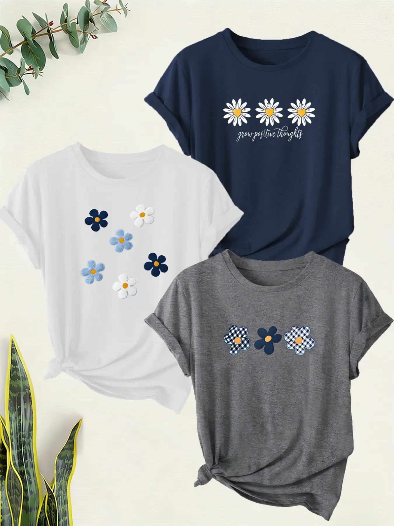 Women's 3-Pack Daisy Print Round Neck Short Sleeve T-Shirts, Soft Knit Fabric, Casual Comfort, Fresh Style