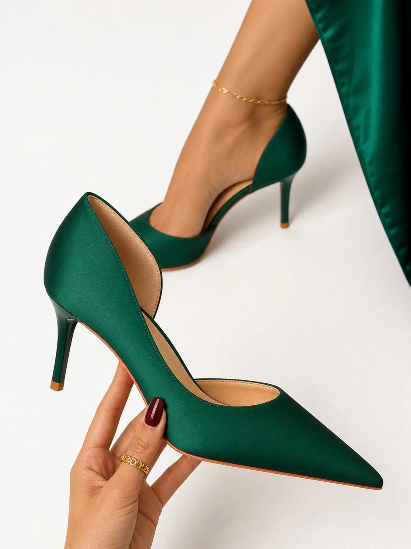 Vintage Emerald Satin Stiletto Heels for Women, Minimalist Side Cutout Pointed-Toe Design to Elongate Legs, Ideal for Weddings and Dates