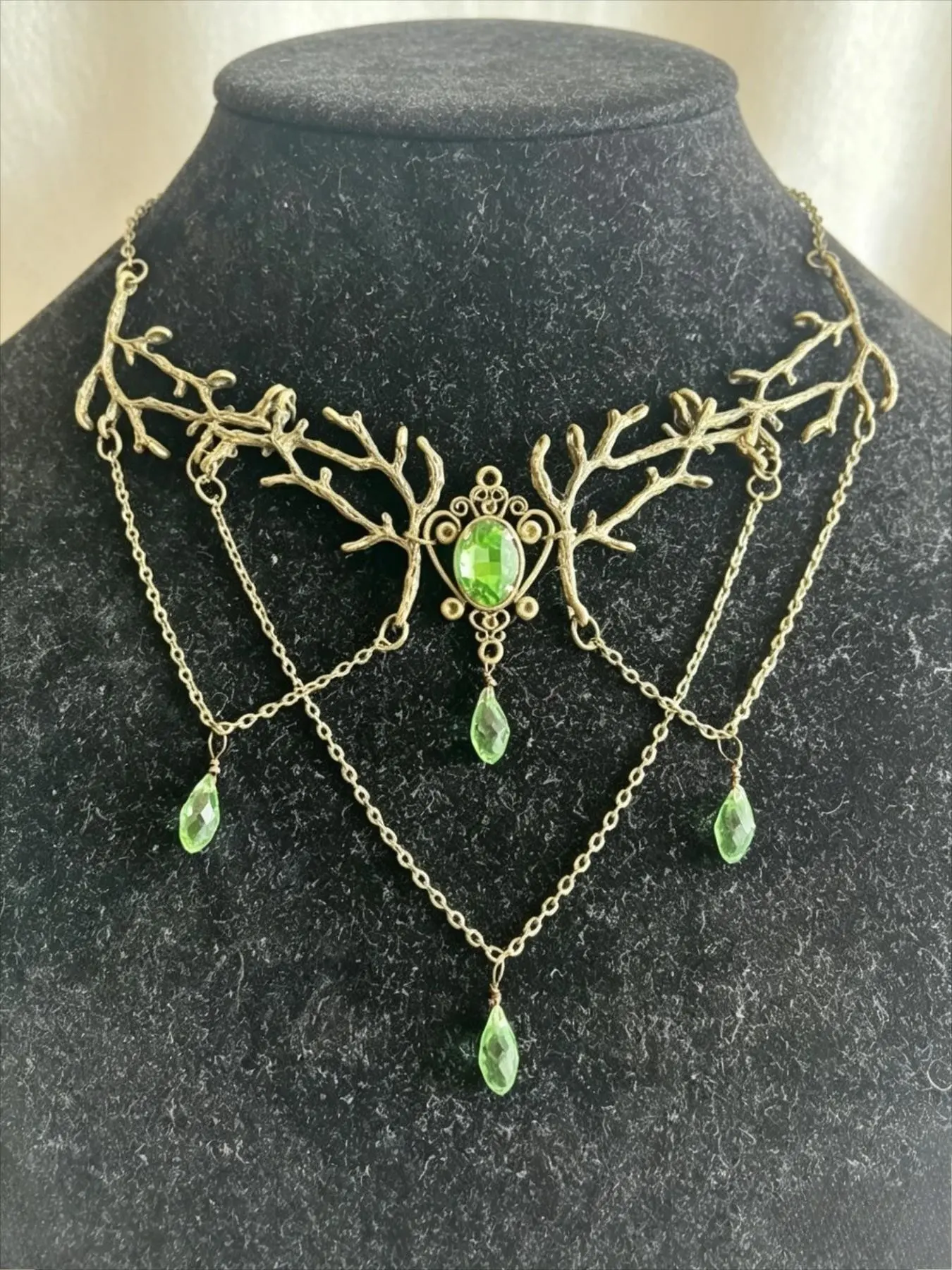 1 Piece Forest Elf Twig Antler Layered Choker Costume Jewelry Necklace, Oval & Teardrop Light Green Shiny Ornament Vintage Gothic Collar, Fairy Renaissance Cosplay Party Statement Neck Jewelry For Women