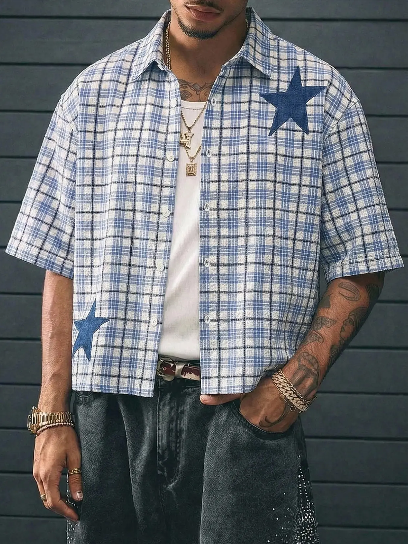 Men's Vintage Short-Sleeve Plaid Shirt crafted from breathable woven fabric with contrast denim star print, relaxed dropped-shoulder plaid cardigan, a Y2K street-style top ideal for daily looks, Casual Plaid, Casual Printed, Menswear
