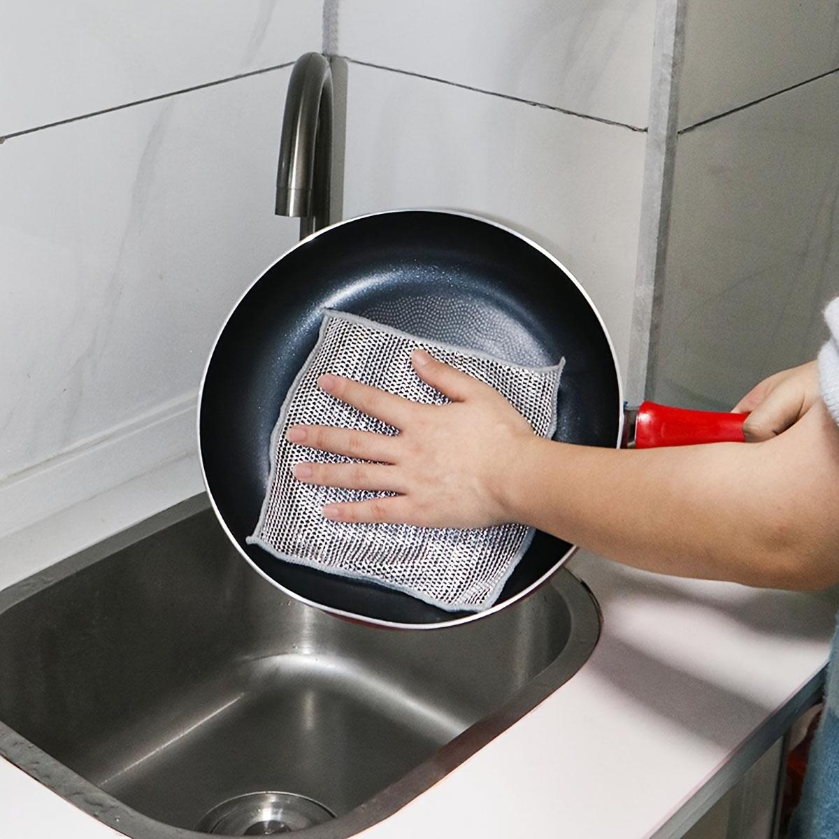 30 pieces of metal wire cleaning cloths, mesh fabric, non-stick oil, quick-drying, multi-purpose brushes, suitable for removing stains from pots and stoves, and can replace steel wool for cleaning kitchen countertops.