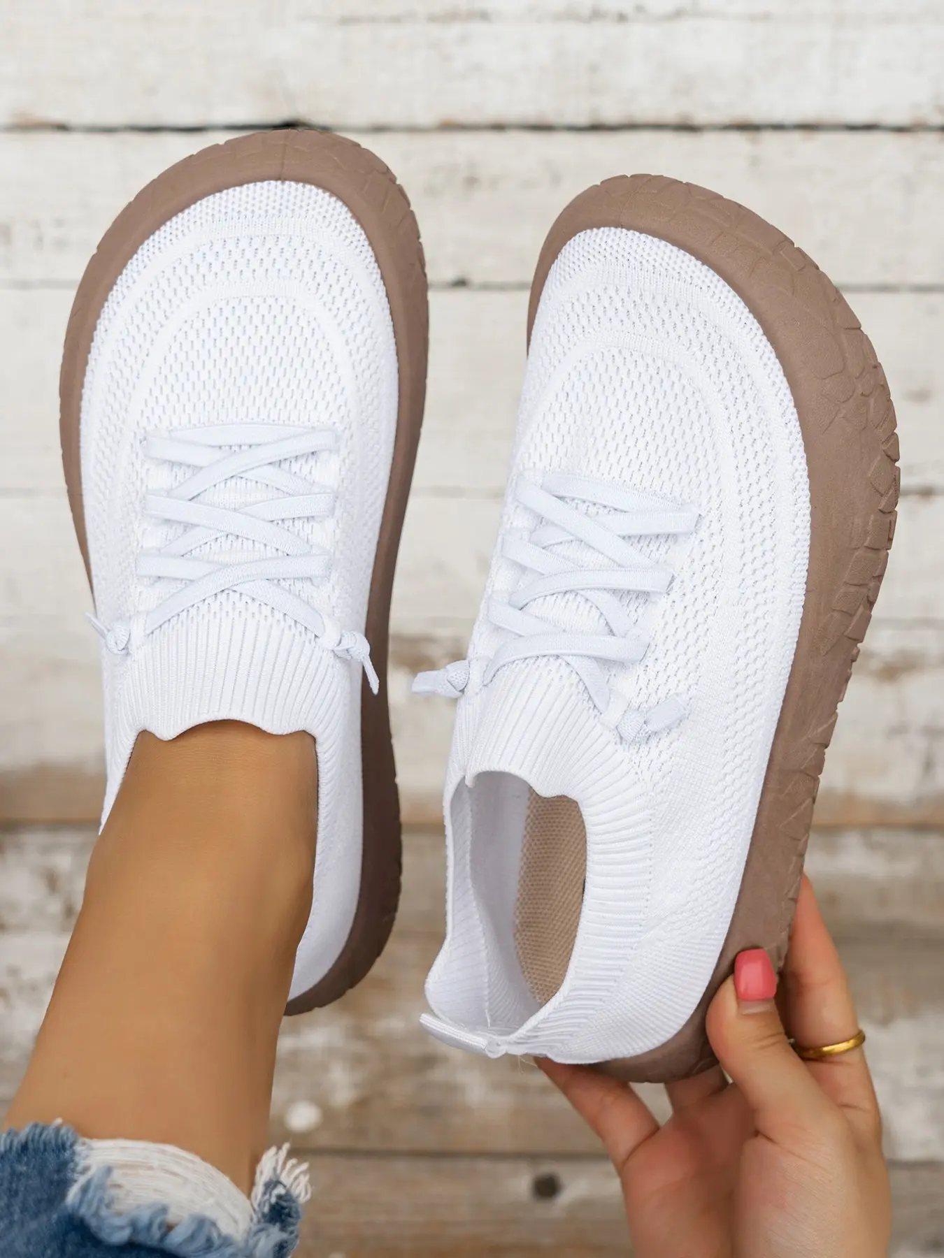 Women's Flyknit Breathable Casual Shoes, Thick Soles Anti-Slip Lazy Sport Shoes, Spring and Autumn Outerwear Multi-Color Options Slip-On Women's Flats