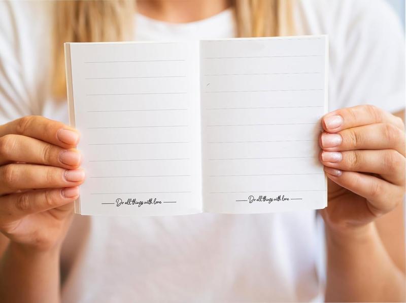 Modern Wedding Vow Books His and Hers - Bride and Wedding Notebook with 28 Pages - 5,9" x 3.9"- Great for Vow Renewal - Bridal Shower Gifts – Booklet - Bonus Time Capsule Love