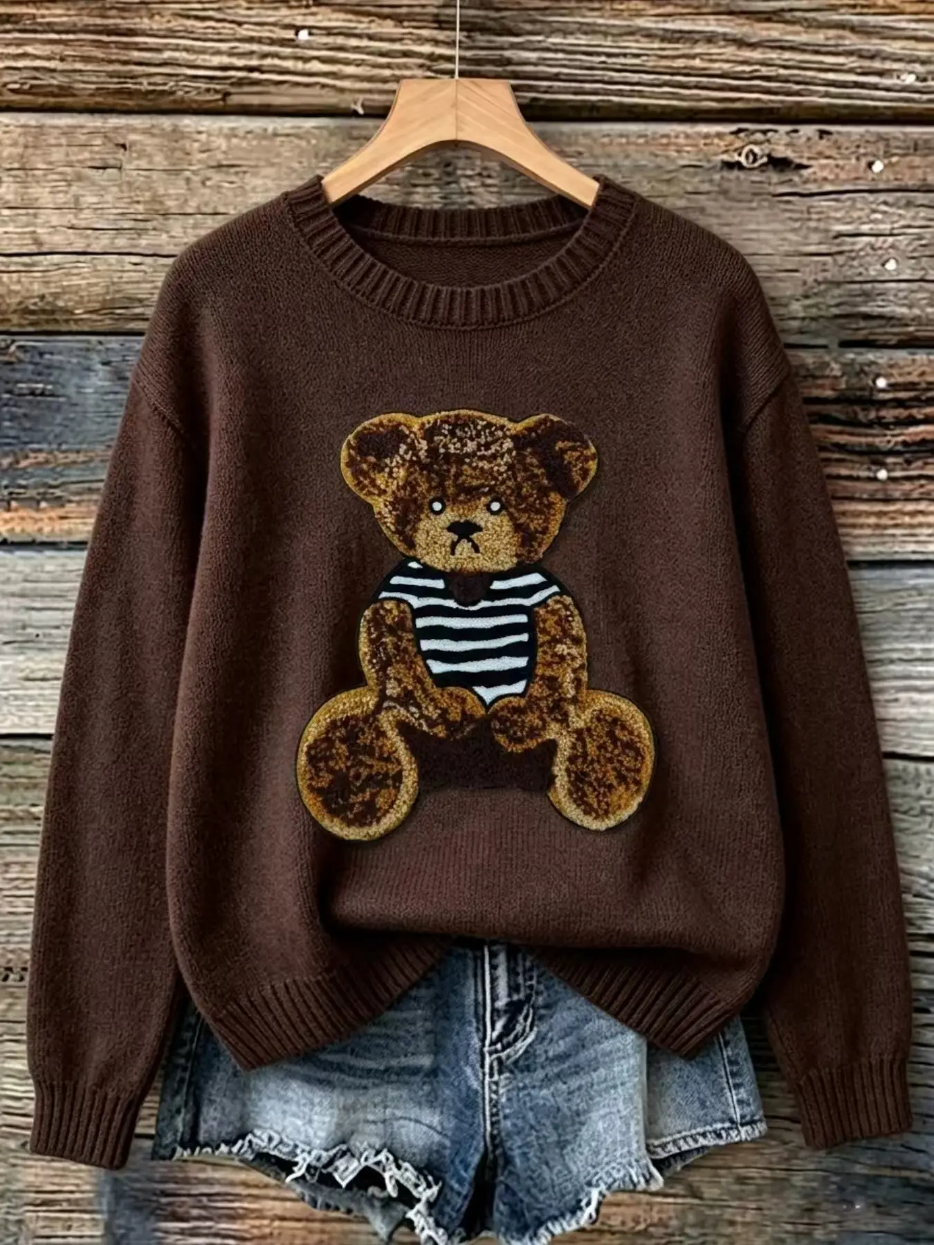 Plus Size Elegant Casual Bear Patch Crew Neck Knit Sweater, Oversized Long Sleeve Loose Pullover for Women, Fall & Winter Fashion