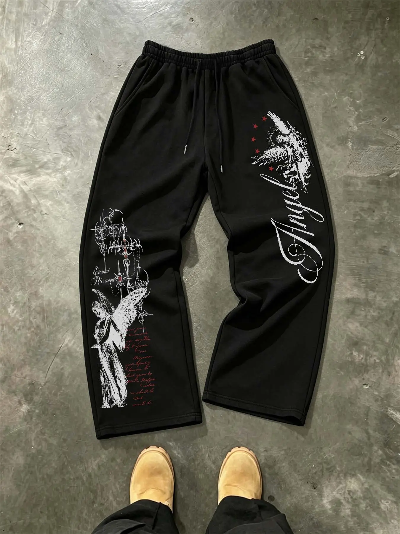 Gothic angel print wide-leg sweatpants, vintage dark aesthetic letter print loose casual pants, elastic drawstring waist design, soft and comfortable fabric suitable for everyday wear, campus, and hip-hop styles.