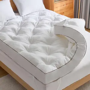 4 Inch Memory Foam Mattress Topper Queen for Back Pain Relief, Filled with Breathable Gel Memory Foam, Fluffy Comfort Supportive Pillow Top Mattress Topper, 80x60x4in