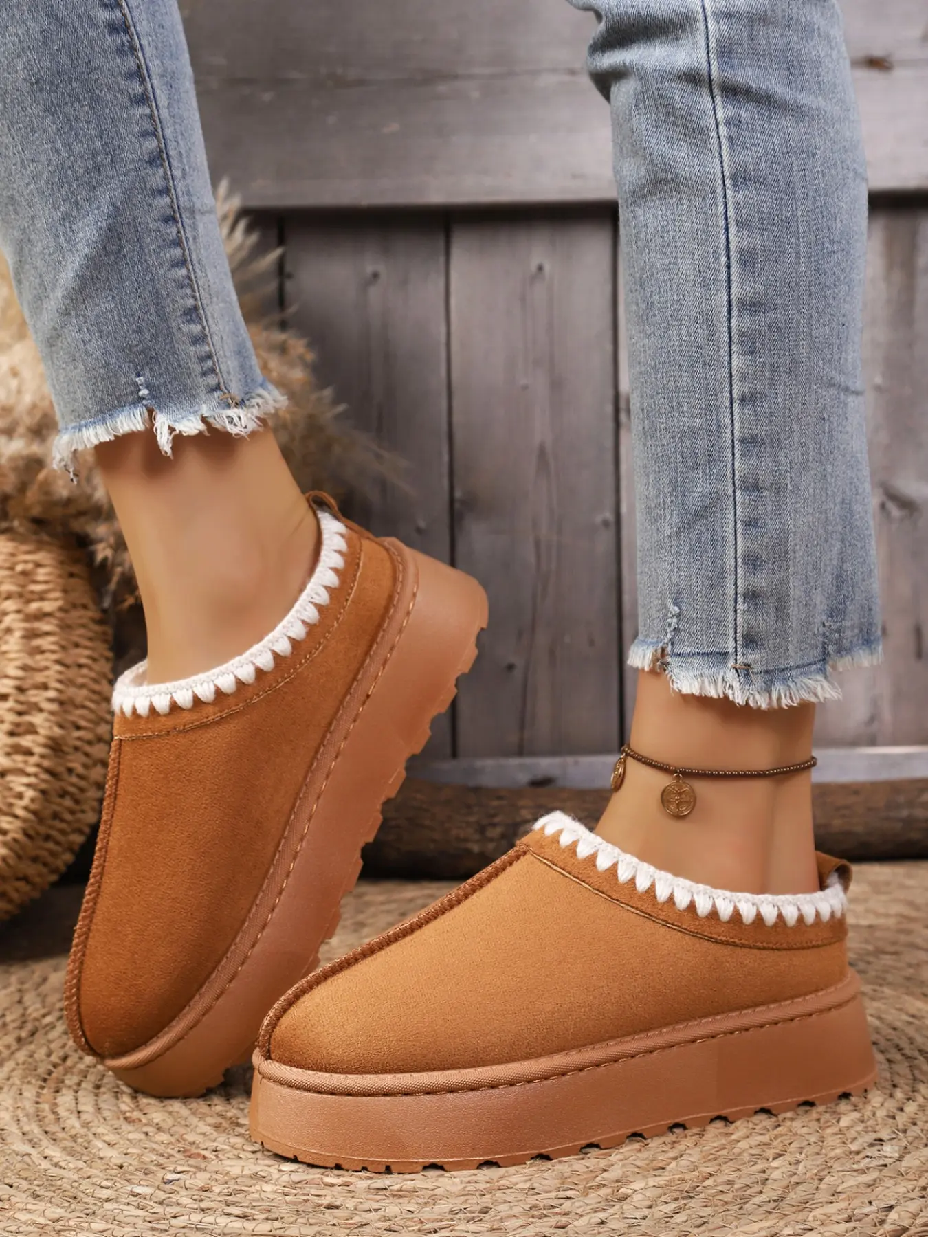 Women's Winter Thick Sole Slip-On Slippers, Warm Fuzzy Cotton Shoes, Cozy Lazy Girl Footwear, Outdoor Wear, Comfortable & Stylish
