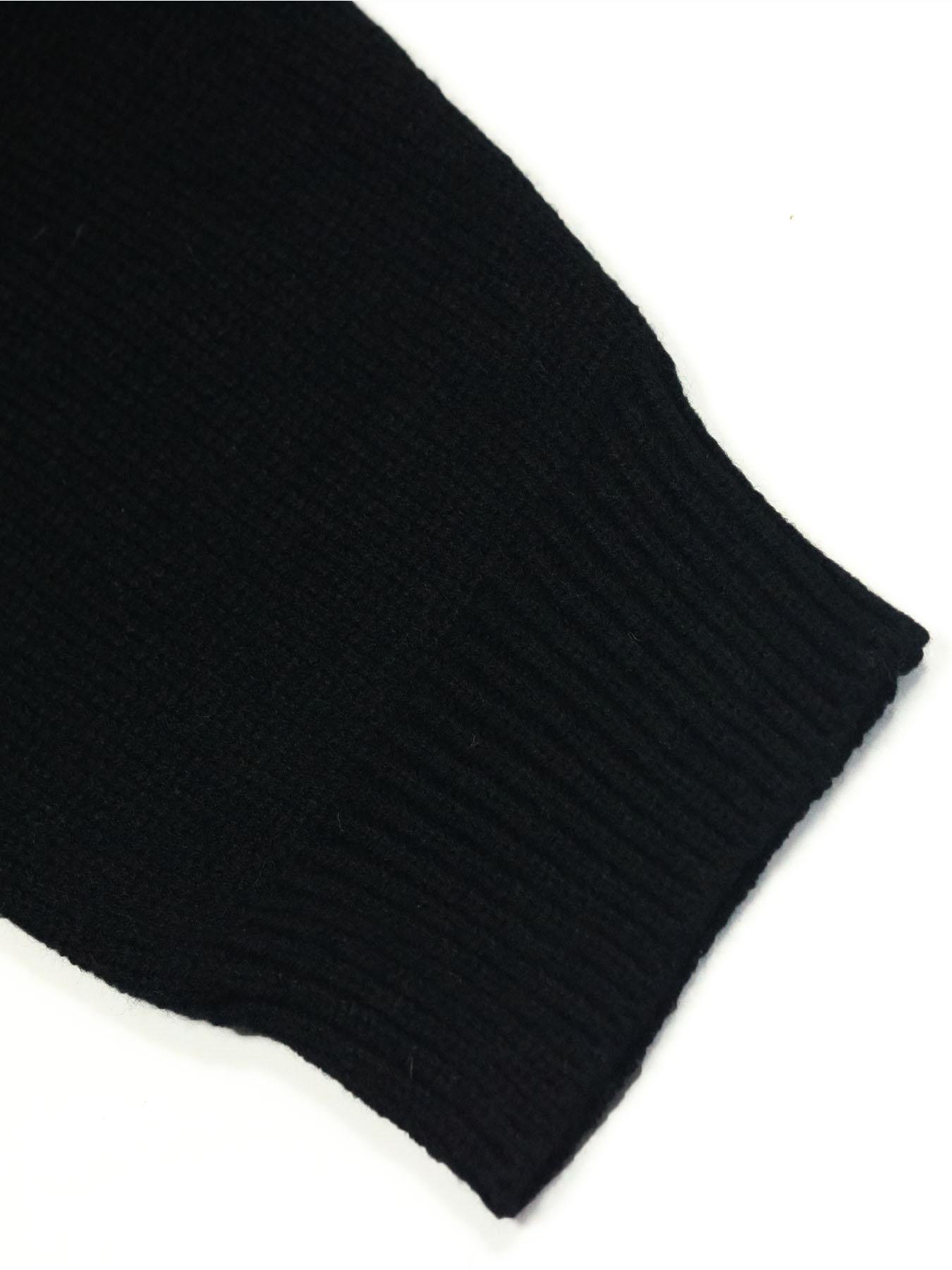 Plus Size Knit Dress with Peace Letter Print, Casual Long Sleeve V Neck Design for Women, Stylish Fashion for Curvy Figures, Fit, Style