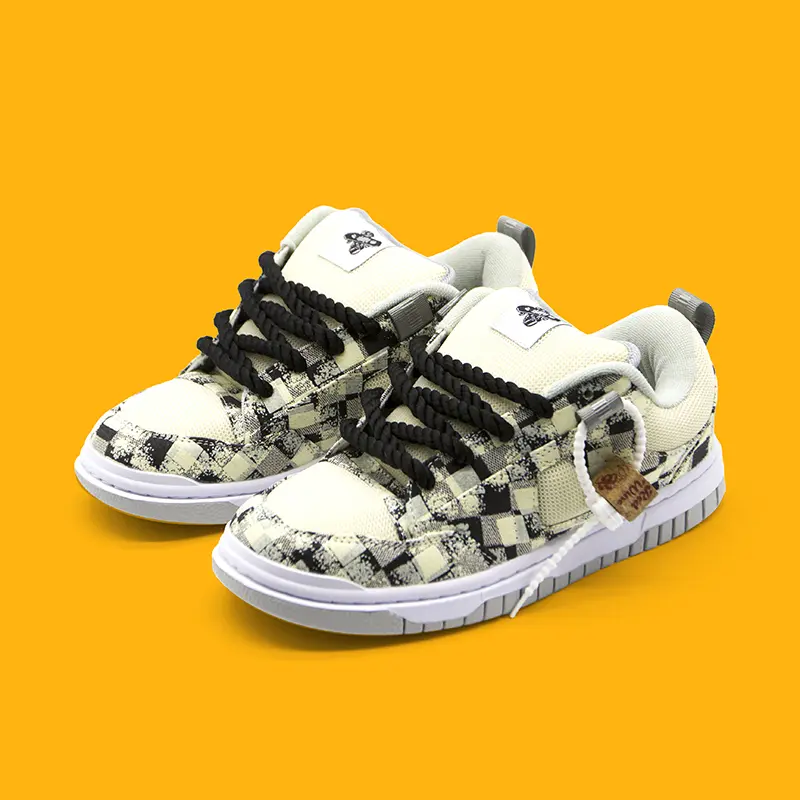 Vintage Distressed Black White Checkered Skate Sneakers Unisex Chunky Black Rope Laces Gray White Two-Tone Platform Low Top Hype Street Casual Board Shoes