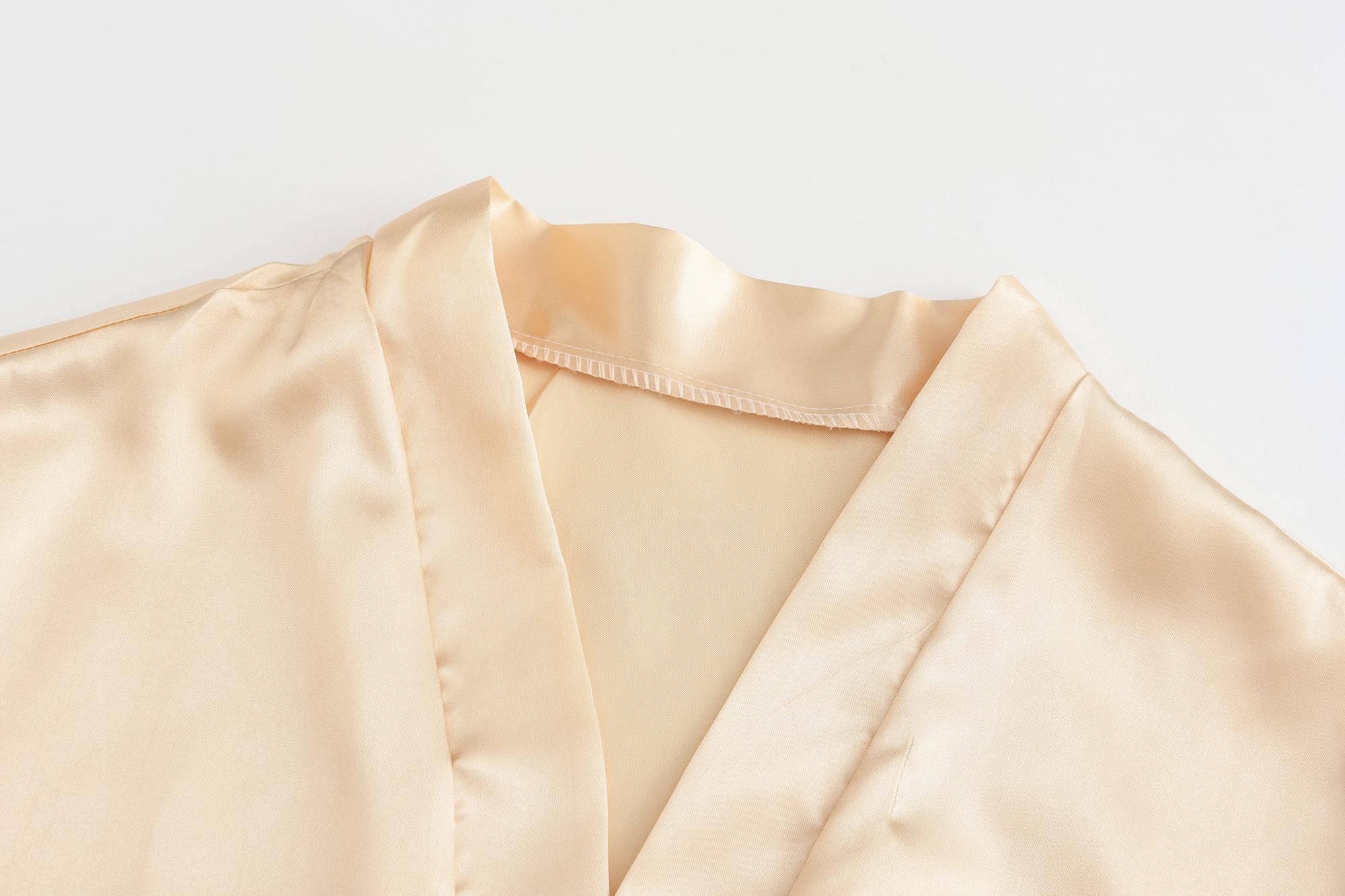 New Bridesmaid Robe With Black Letters Mother Sister of The Bride Wedding Gift Long Bathrobe Satin Kimono