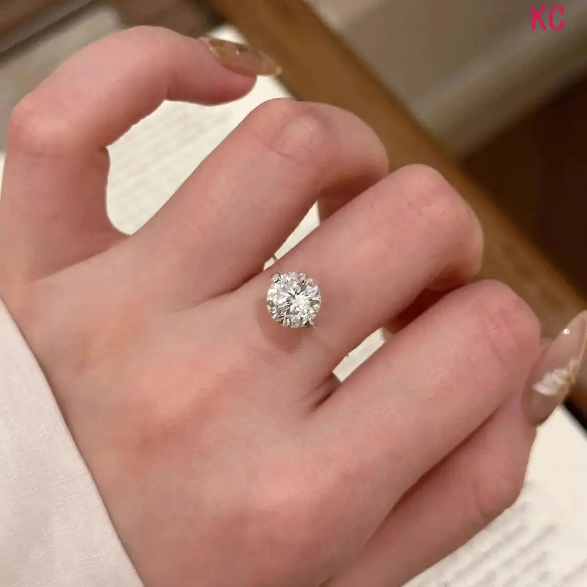 Invisible Fishing Line Mermaid Tear Moissanite Solitaire Ring, Light Luxury Minimalist Designed Finger Jewelry For Women Daily And Formal Occasion Styling Accessory