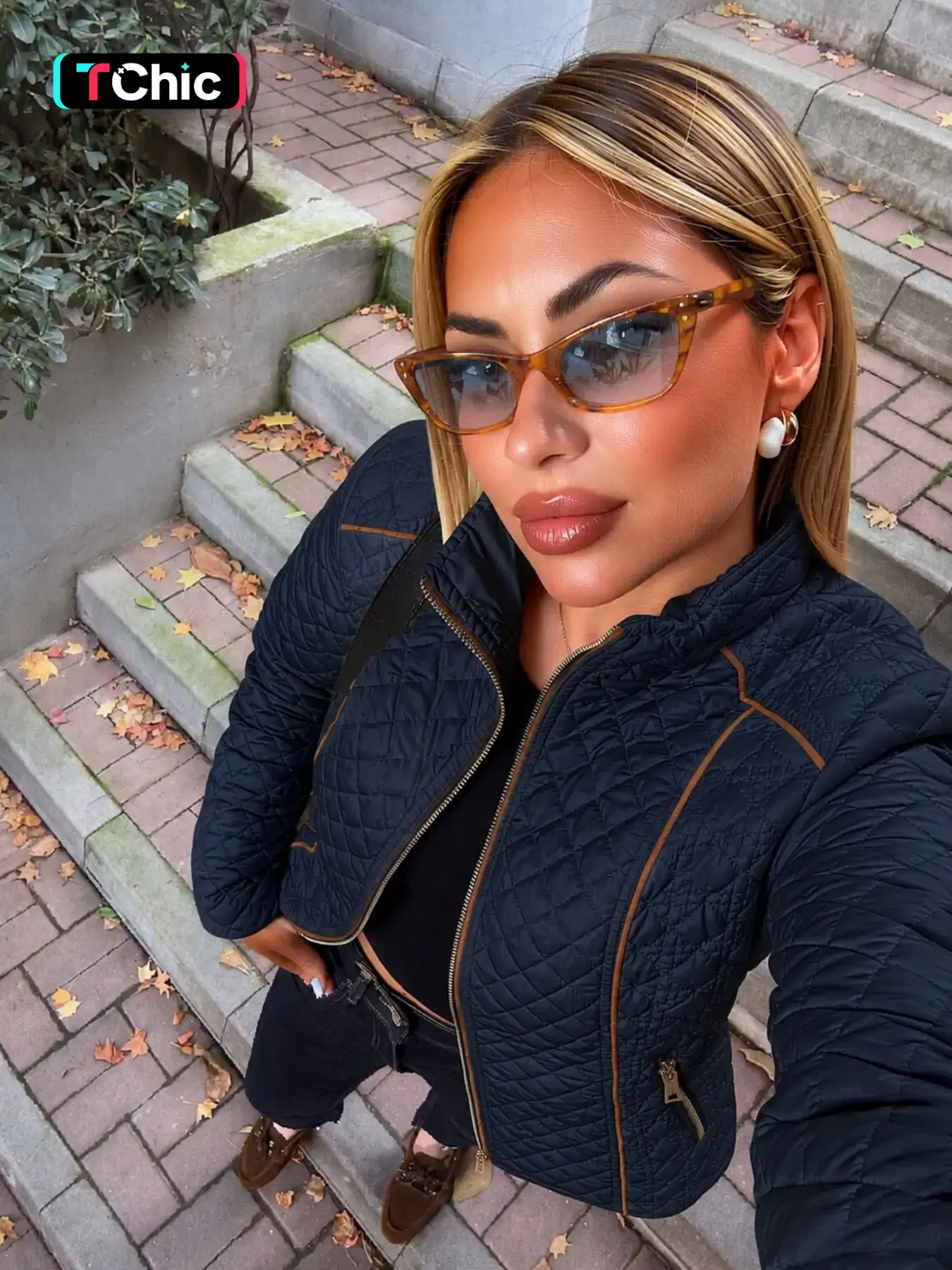 Giolshon Women's Fall Winter Casual Quilted Lightweight Jacket, Warm Fitted Puffer Coat with Pockets, Plain Style for Commuting