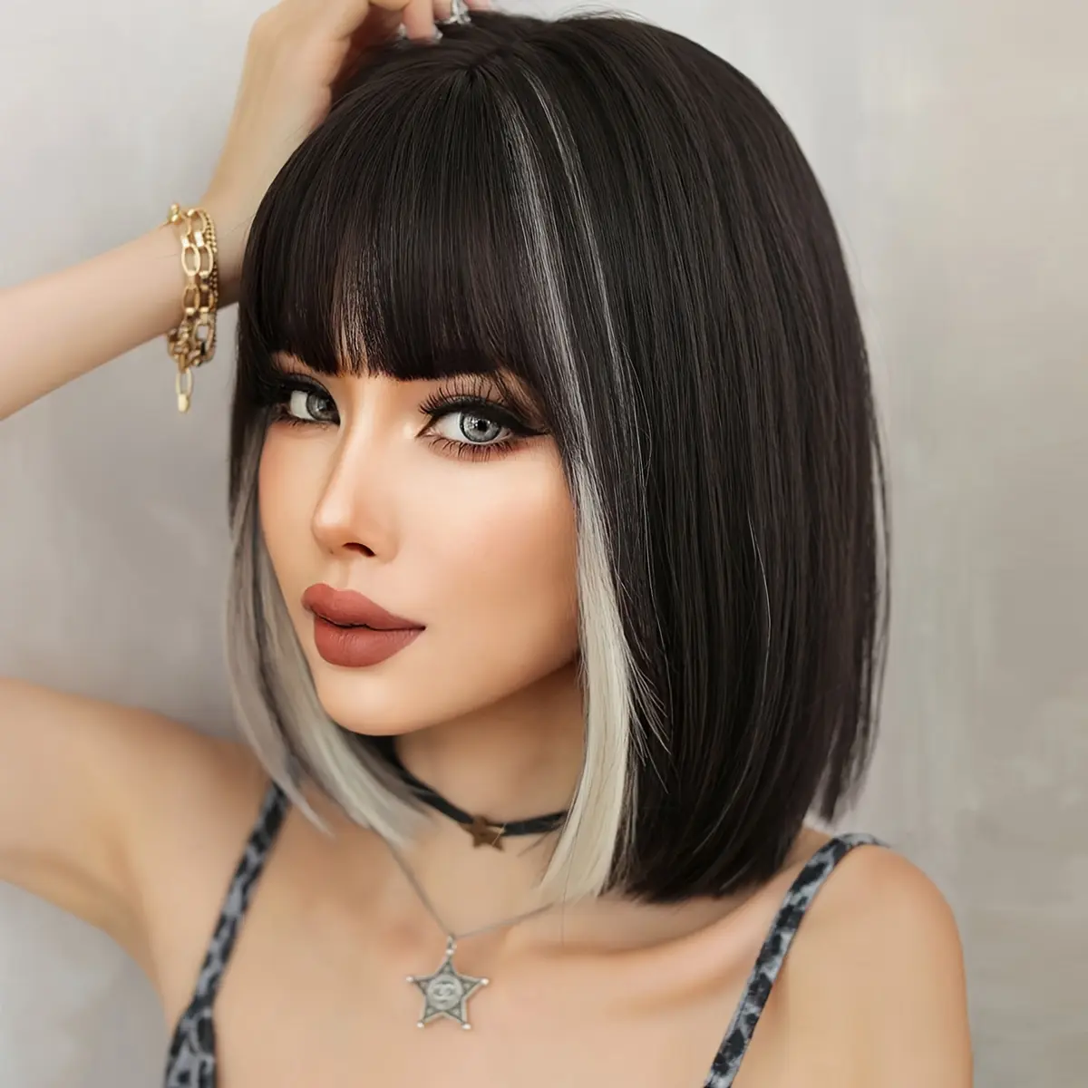 Dress Up Bob Wig Short Straight White Highlight Black Wig for Women Daily Party Use High Density Highlight Silver Bob Wig with Bangs Heat Resistant Synthetic Wig 12inch