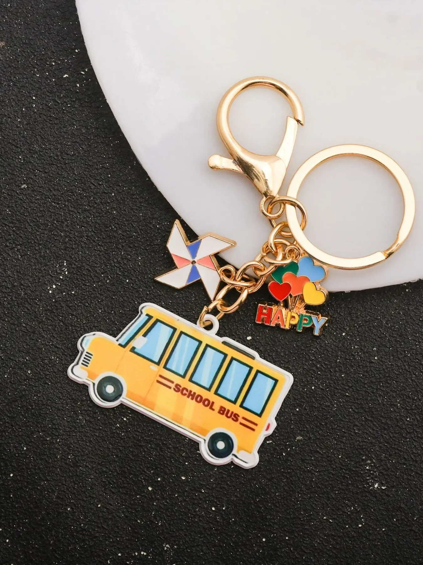 New Back-To-School Keychain, School Bus, Learning Tools, Creative Cartoon Graduation Gift, Book Backpack Pencil Holder, Small Gift