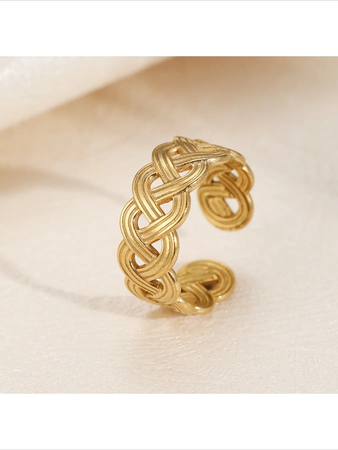 Hot Selling In Europe And America Minimalist Braided Line Ring Luxury Advanced Sense Niche Design Open Adjustable Finger Ring For Daily Wear And Party Dating
