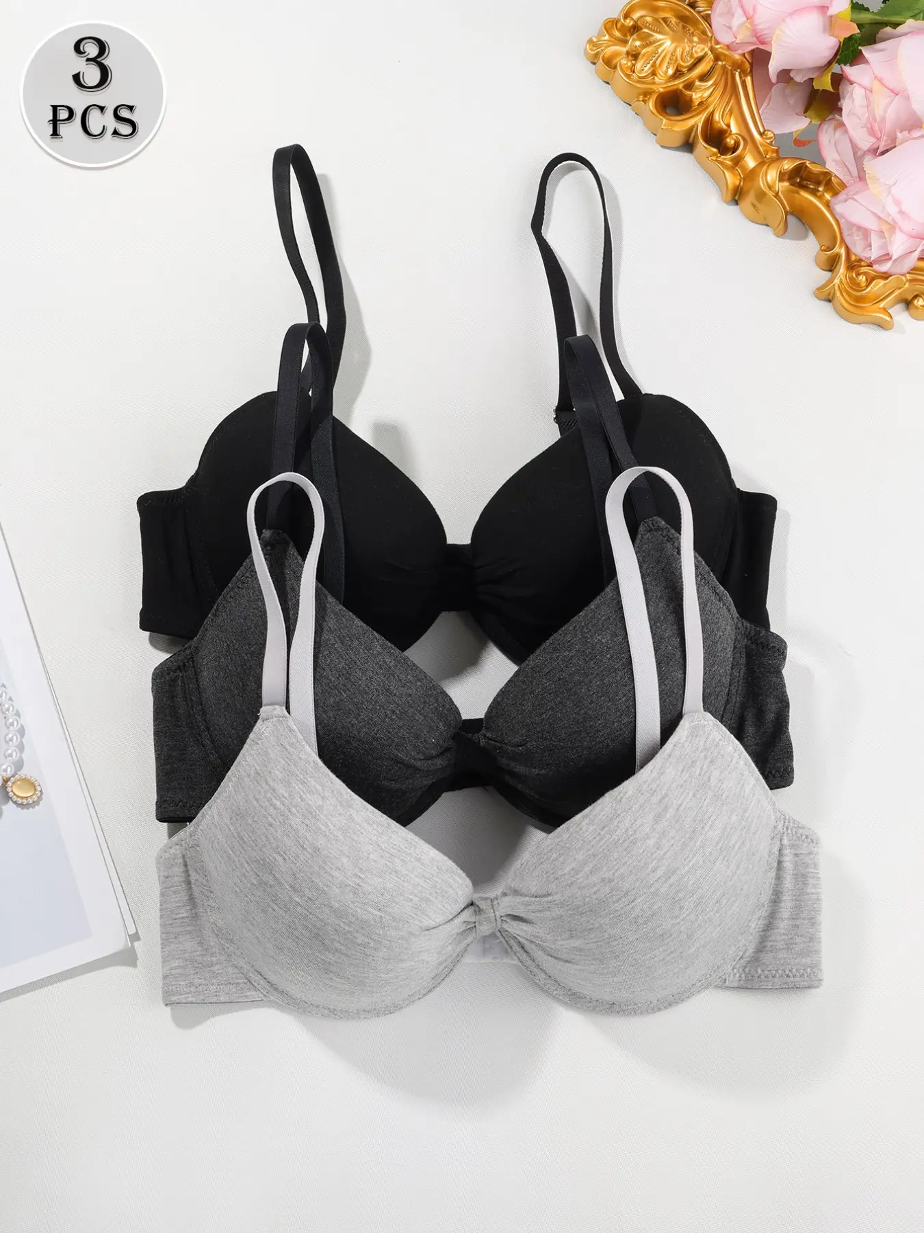 Three-Piece Adjustable Strap Bra Set, Pleated Designed Minimalist Underwear for Women, Everyday Wear Fit Bras for Comfort and Style