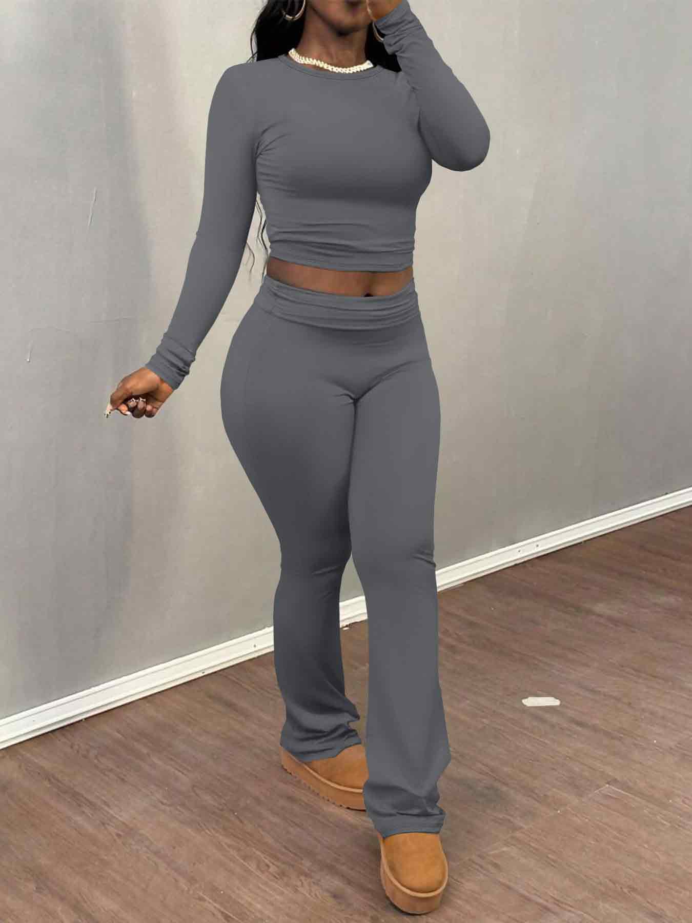 Women's Solid Long Sleeve Crop Top & Flare Leg Pants Two-piece Set, Casual Fashion Cozy Basic Round Neck Top & Bell Bottom Trousers for Daily Outdoor Wear, Women's Clothing for Fall & Winter