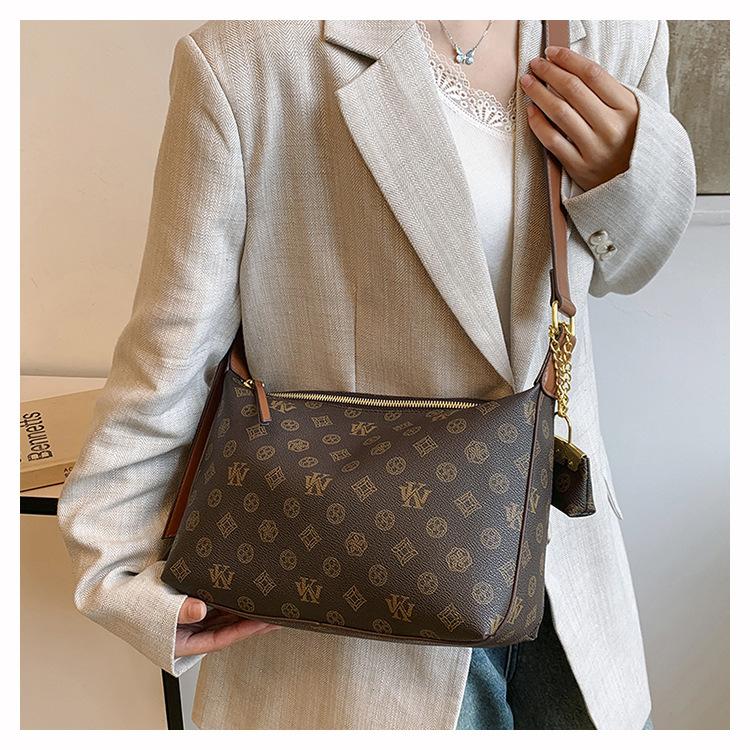 Mia Bag Shop Classic Letter Pattern Hobo Bag for Women High-Quality PU Handbag with Color-Block Strap & Gold Lock 30x11x20cm Crossbody Clutch Purse