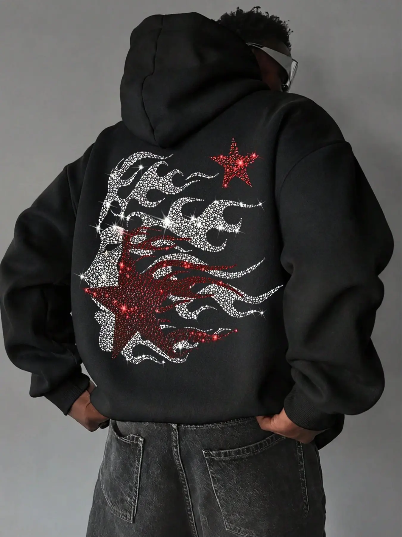 Hooded fleece sweatshirt, thickened autumn and winter style, simple and casual basic style, rhinestone and crystal craftsmanship with face, star, and flame patterns, suitable for party, nightclub, and daily wear, 2026 new style