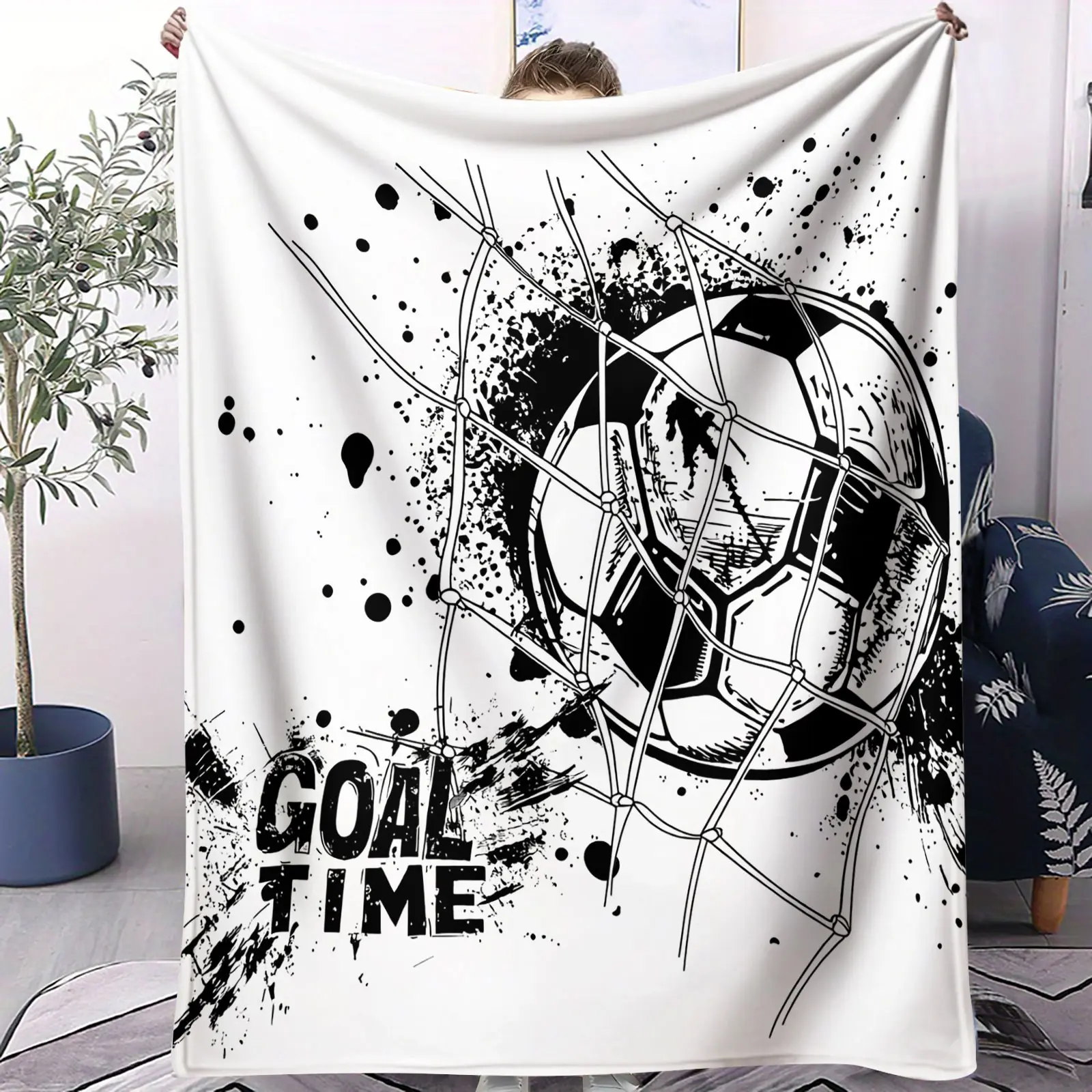 Football Plush Bed Blanket, Soccer Sherpa Blanket Sports Games Throw Blanket for Boys Girls Children Geometric Polygon Fleece Throw for Living Room