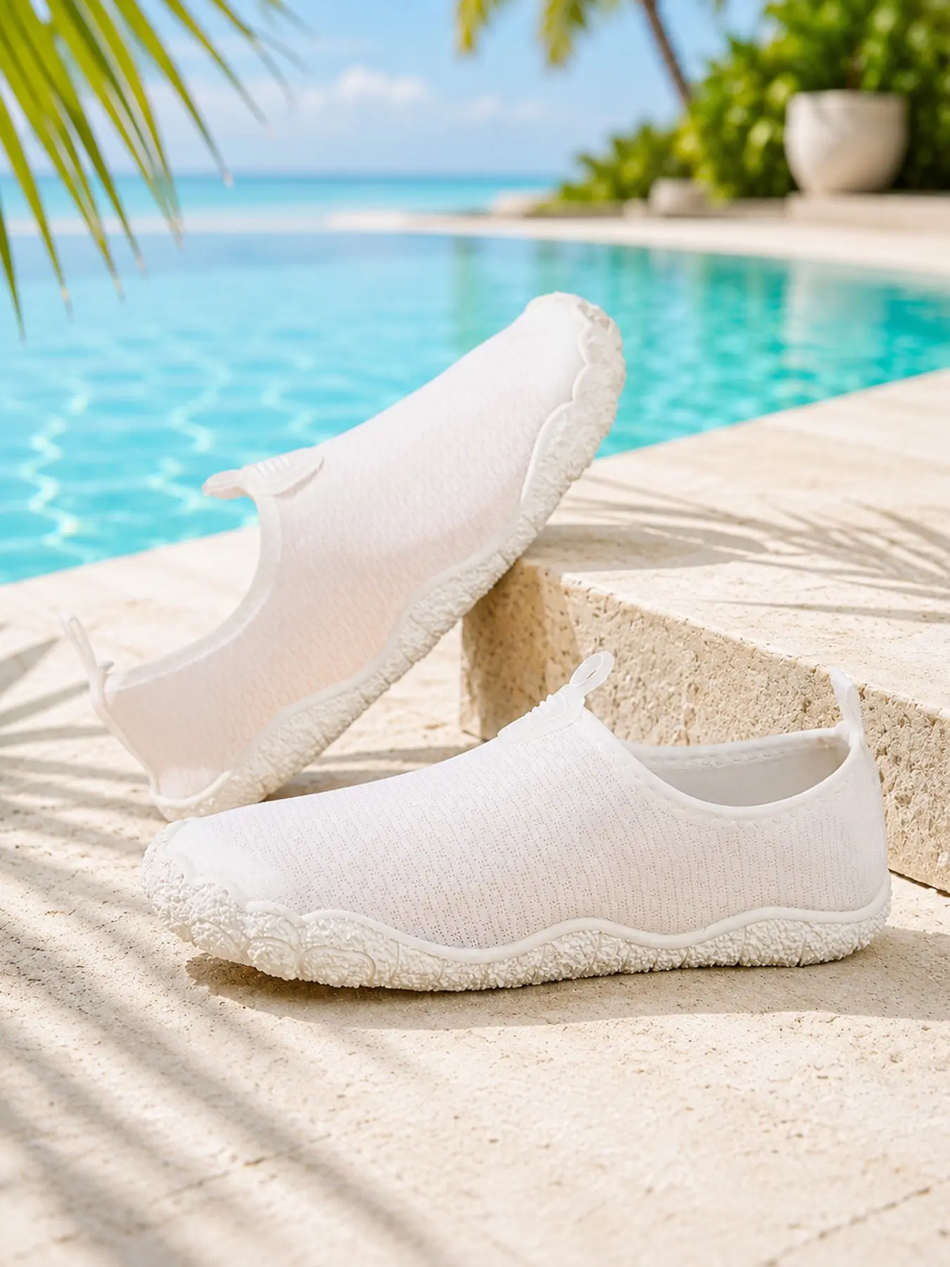 JEKO Unisex Slip-On Barefoot Aqua Water Shoes Quick-Dry Non-Slip Breathable Beach & Swimming Shoes for Kayaking, Snorkeling, Hiking
