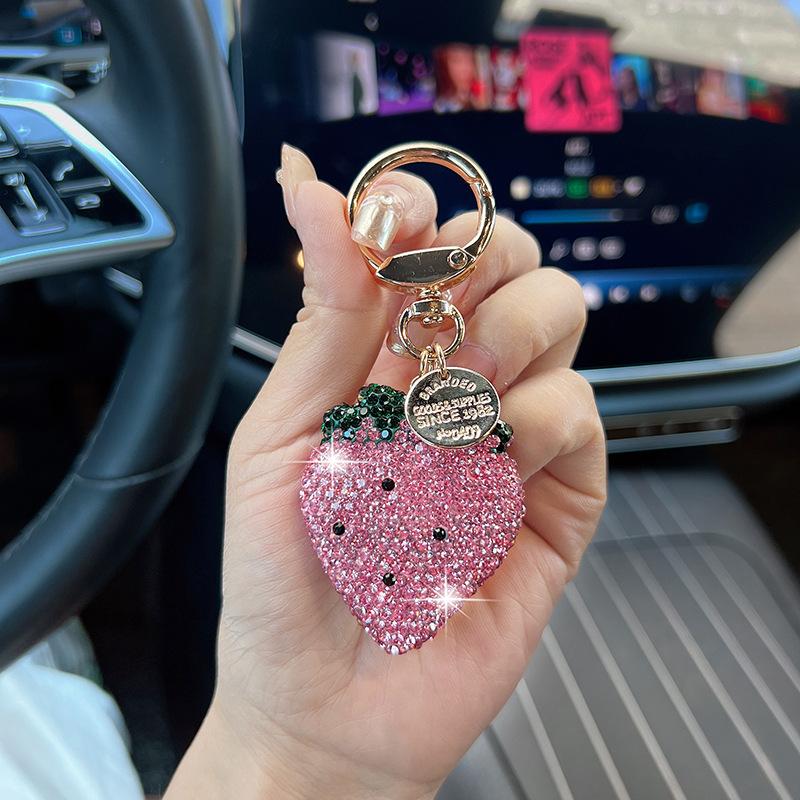 Studded Strawberry Keychain, Fashion Bag Accessories, Gift Key Ring, Handmade Creative Keychain, Studded Strawberry Bag Hanging Decor, Women's Gift Keychain, Accessory Hanging Keychain