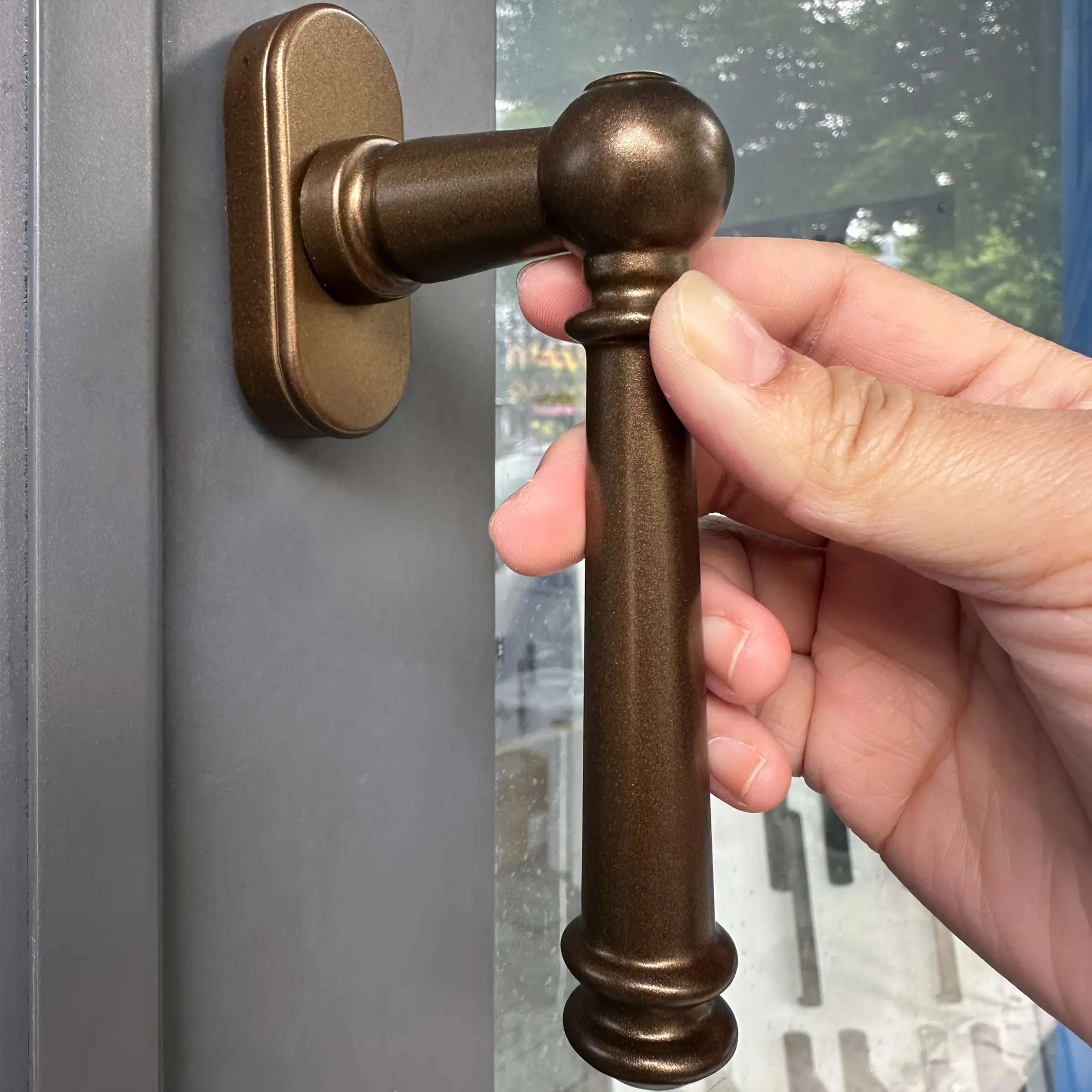 Vintage Bronze Color High-Quality Aluminum Alloy Window Handle, Smooth Single-Hand Operation, Retro Style Door Handle, Easy to Open, Convenience, Durable