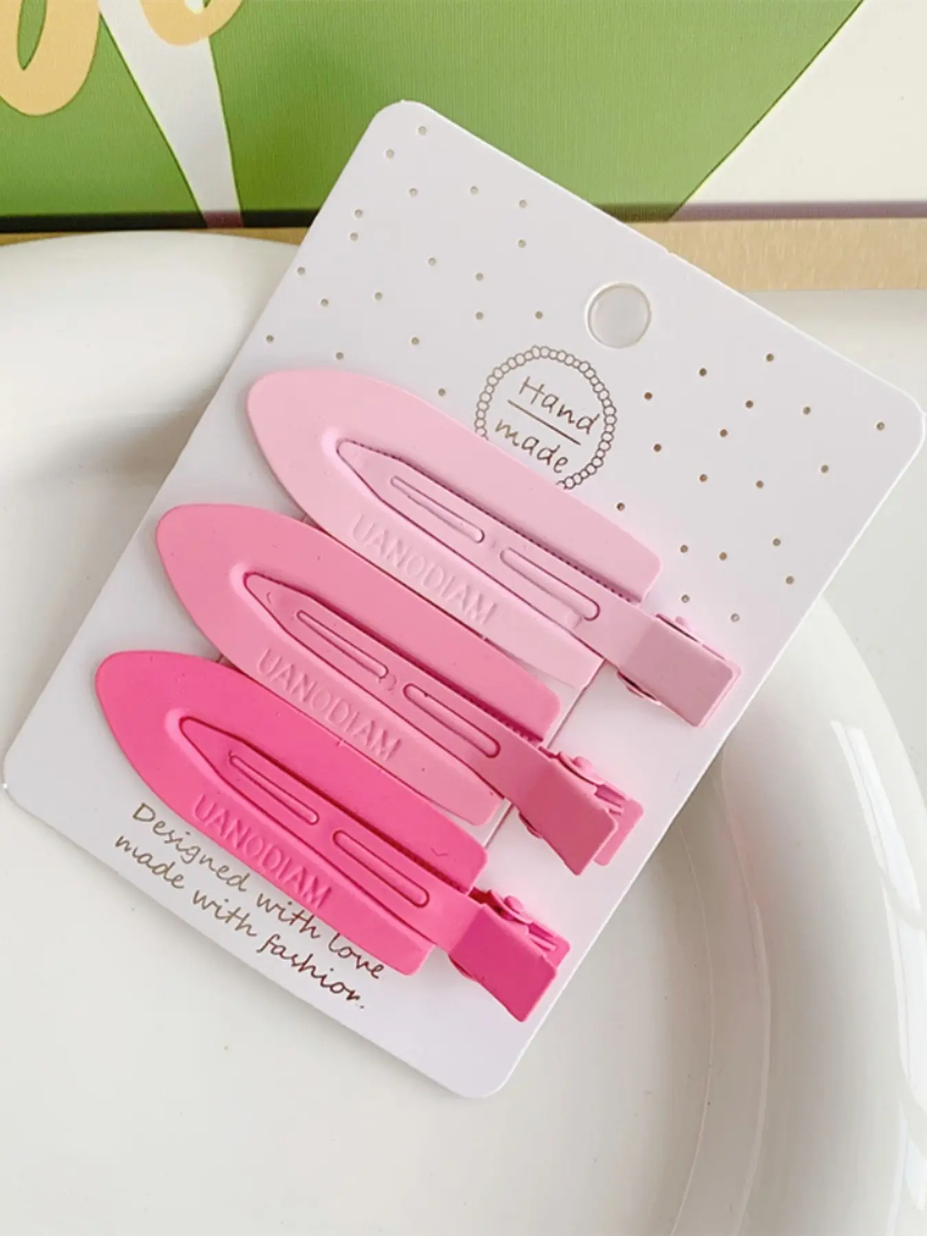 Dopamine Gradient Hair Clips, 3-Pack Matte Finish Invisible Hair Accessories, Sweet Cool Girl Headbands, Bangs Holders for Makeup Fixing Hair Clips for Styling