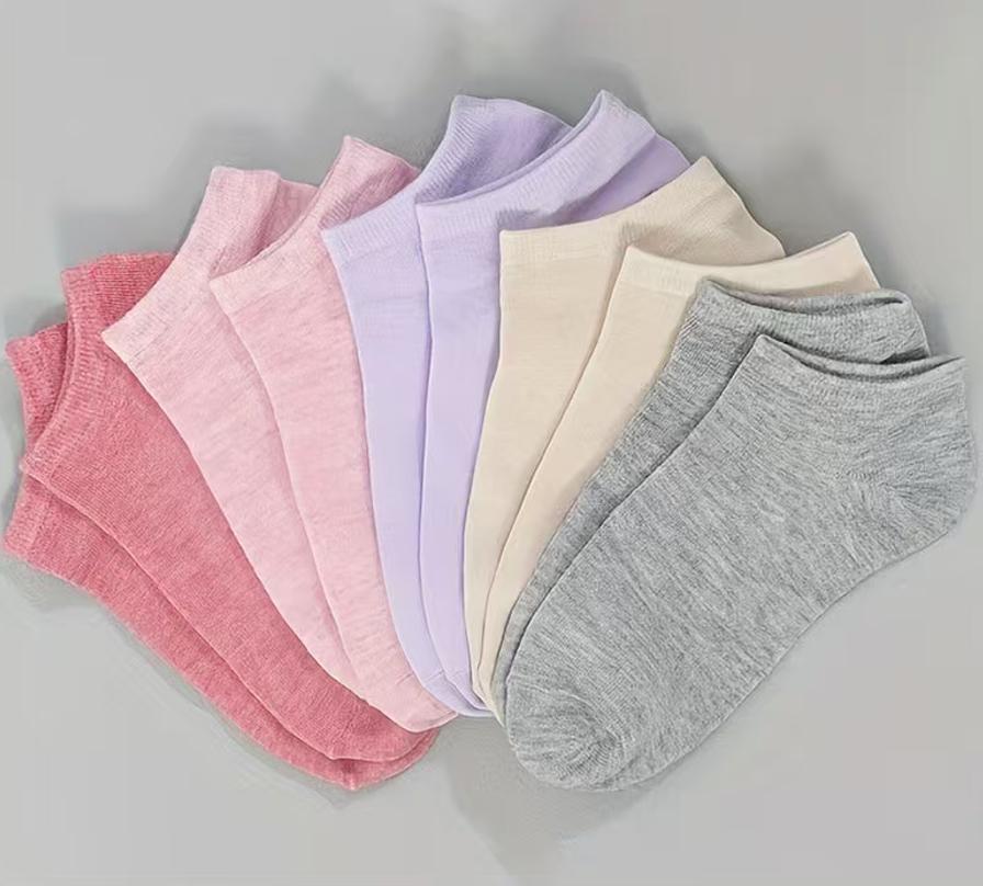 Trendy Hygge Ankle Socks Cozy Cotton Colorful Low Cut Socks for Women Men Non Slip Breathable All Day Comfort Lightweight Casual Socks