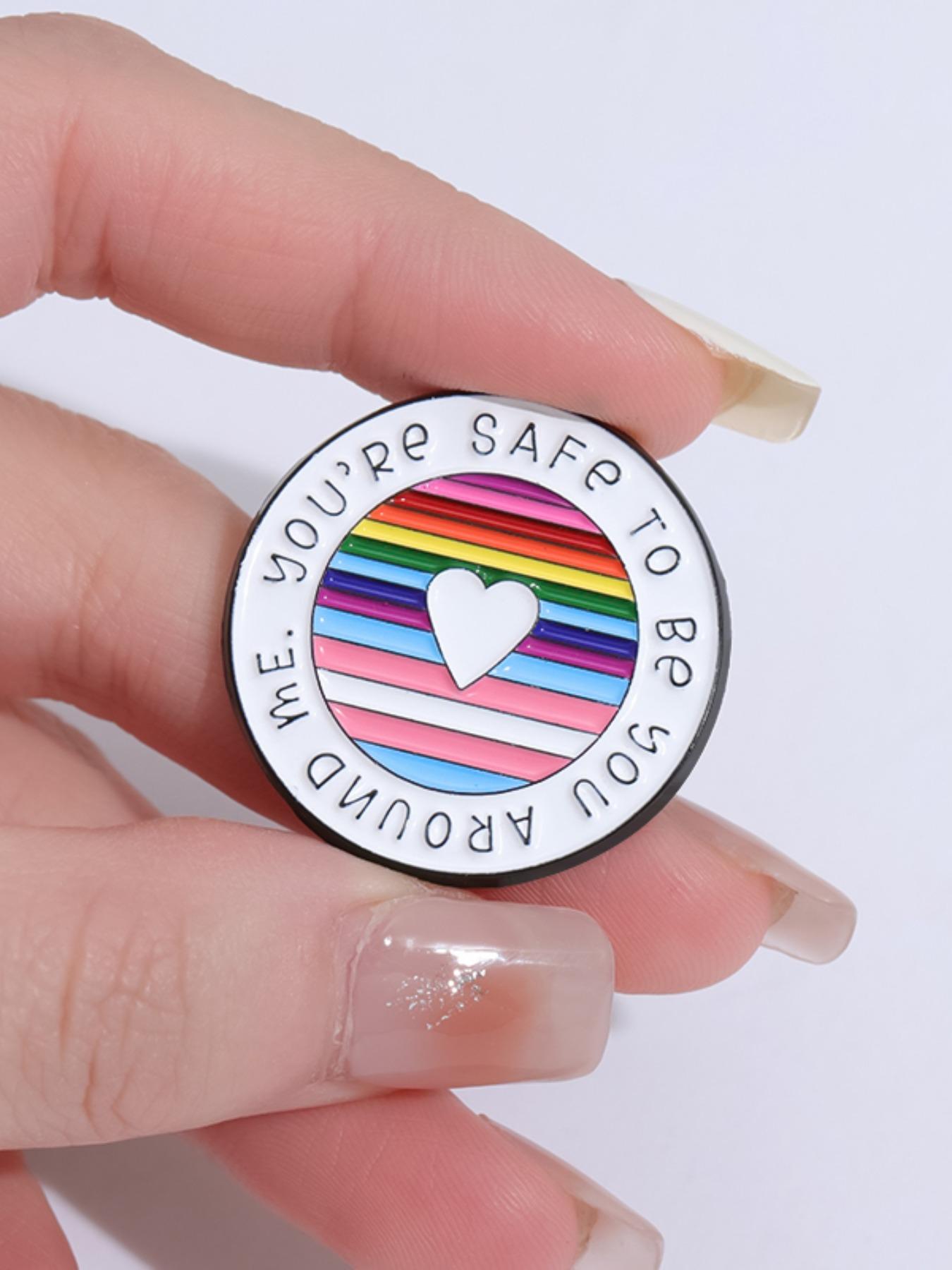 Love Heart & Letter & Colorful Stripe Design Brooch, Clip, Durable Metal Pins, Cute Round Shaped Clothes Brooch, Fashion Accessory for Women & Men, Men Accessories Jewelry