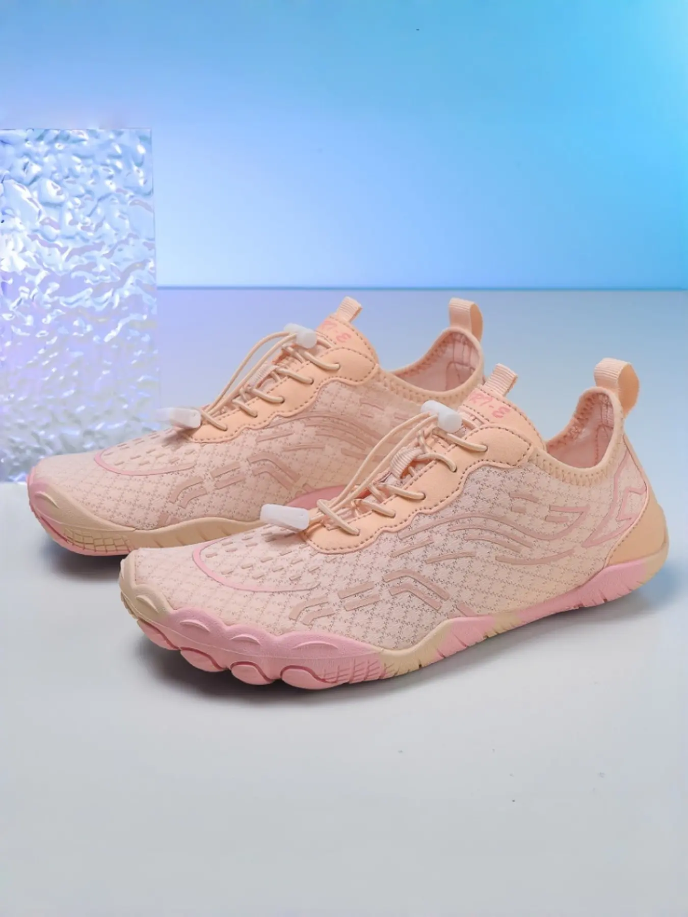 Unisex Sporty Water Shoes, Comfortable and Durable Multi-Functional Hiking Boots, Ideal for Swimming, Snorkeling, Trekking, Mountaineering