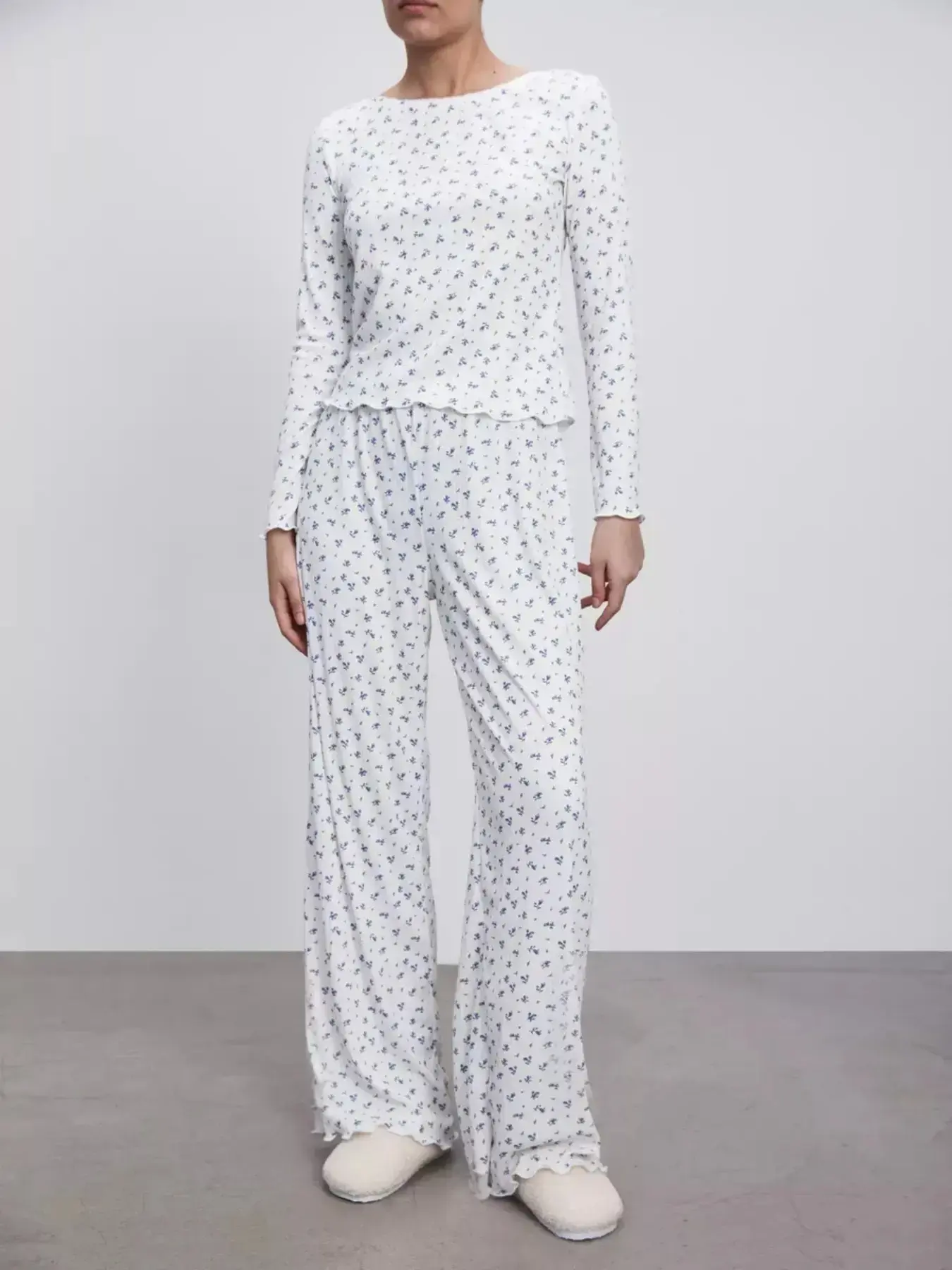 Two-Piece Set Women's Ditsy Floral Print Top & Pants Pyjama, Printed Pajama Set, Casual Comfy Long Sleeve Top & Trousers PJ Set, Women's Sleepwear for Spring & Fall, Loungewear Pajama Set